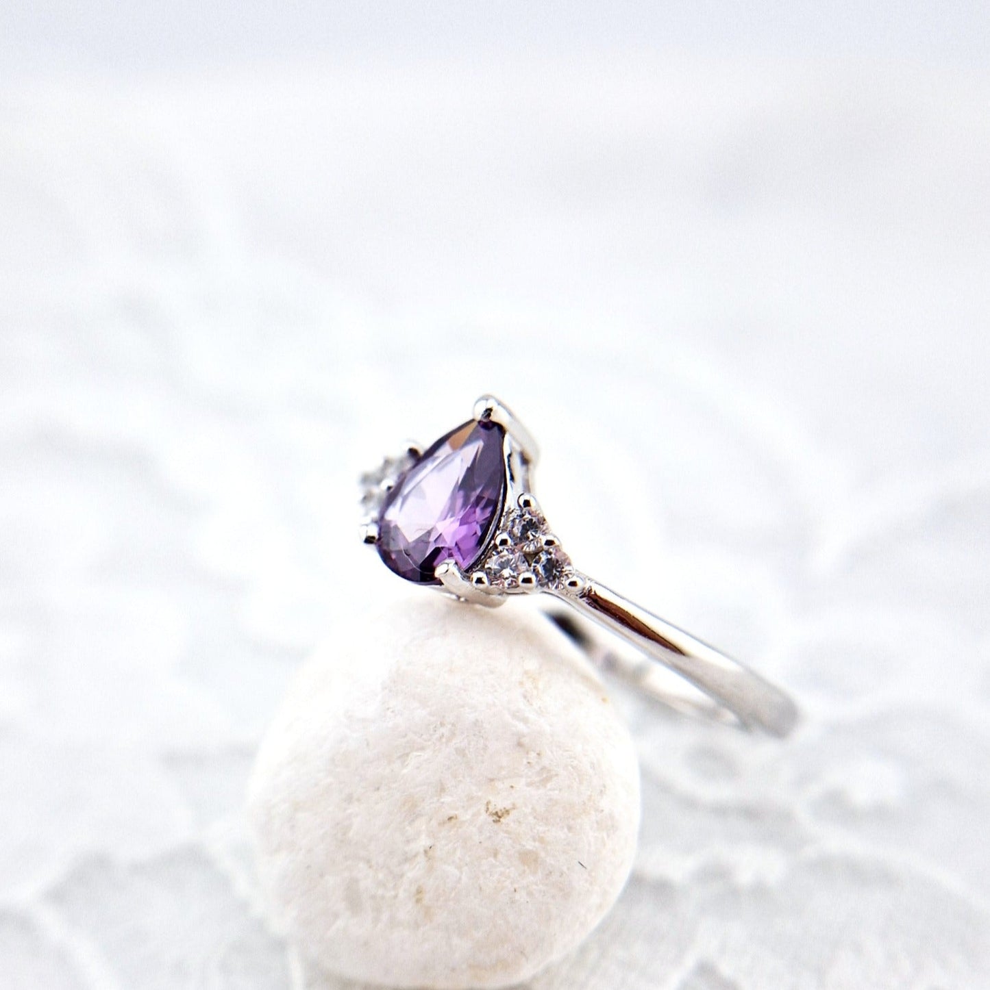 Amethyst Ring - Silberring mit Amethyst Edelstein, Amethyst silver ring, Bague en améthyste, Anello in ametista, Gemstone, Amethyst Edelsteinring