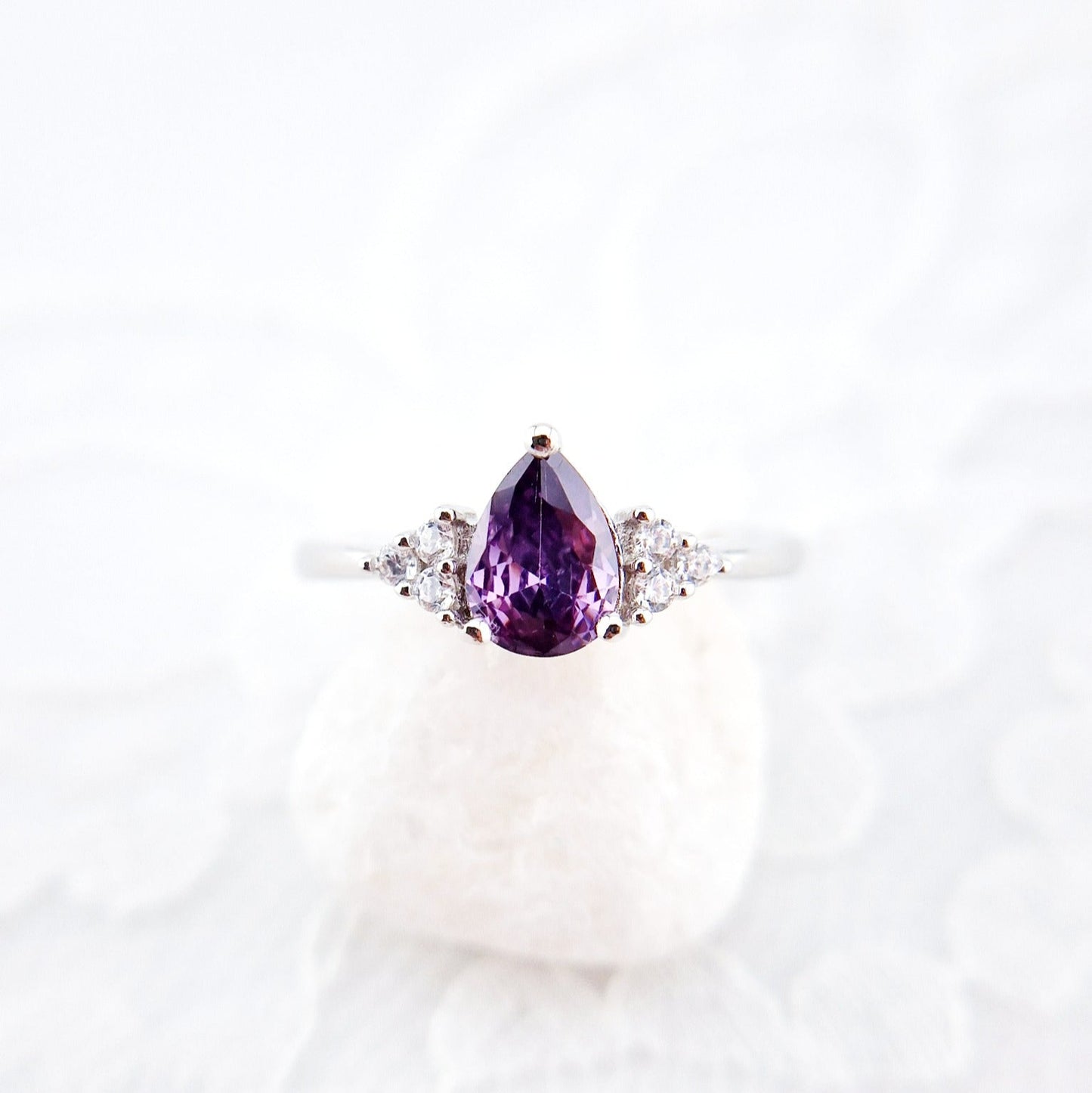 Amethyst Ring - Silberring mit Amethyst Edelstein, Amethyst silver ring, Bague en améthyste, Anello in ametista, Gemstone, Amethyst Edelsteinring
