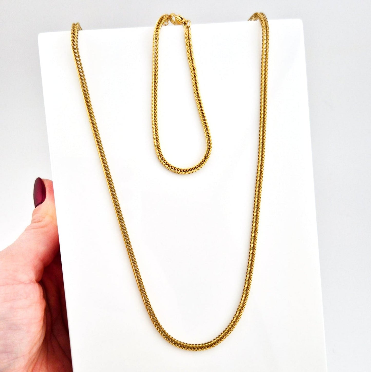Edelstahl Halskette, stainless steel necklace, collier acier inox, collana acciaio, Gold Halskette, goldene Kette, golden necklace, gold necklace, Halskette, necklace, collana, collier, minimalistische Halskette, Minimalist necklace, Edelstahl Armband, stainless steel bracelet, Bracelet, Armband. Schmuckset, Jewelry set