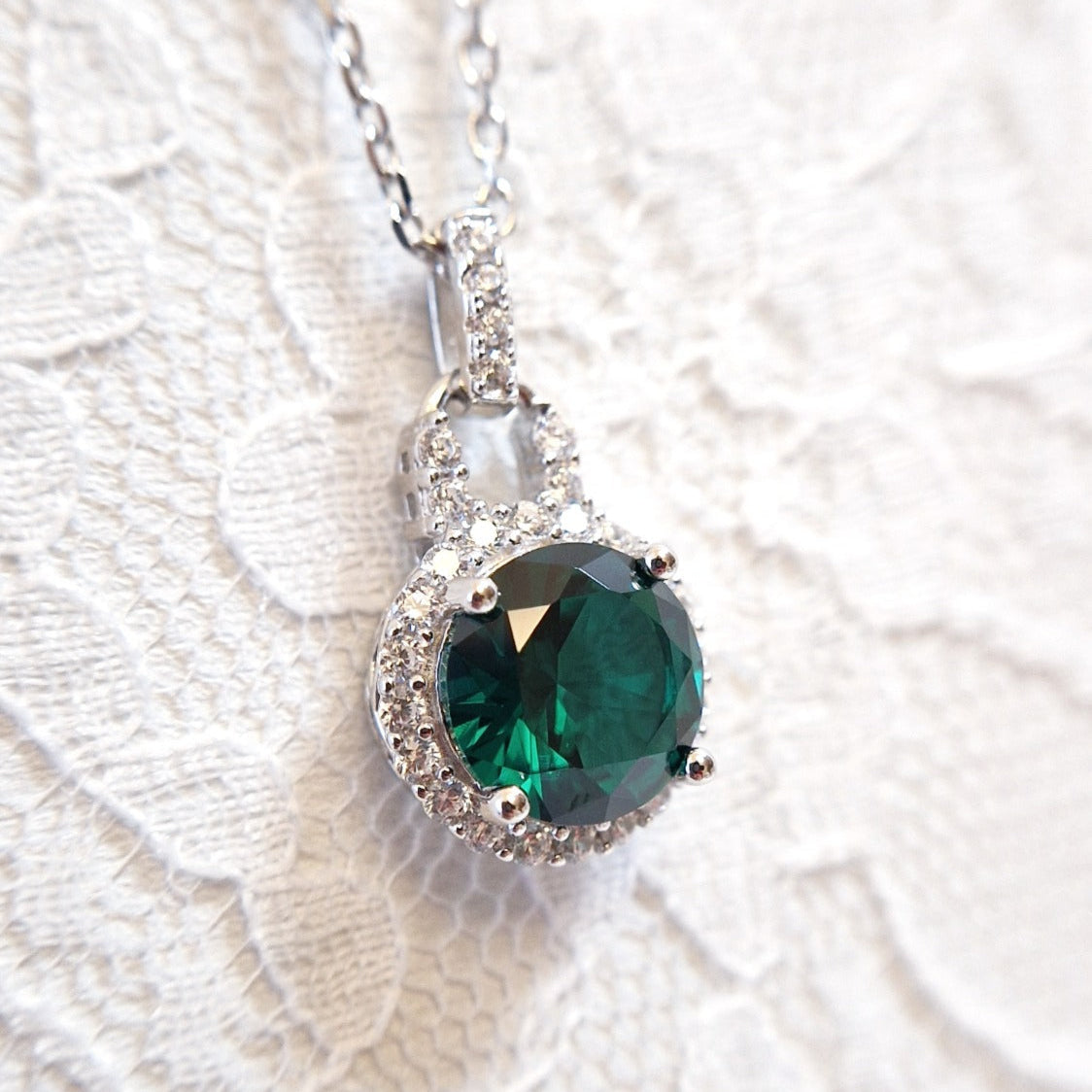 Smaragd Kette, Smaragd Halskette, Emerald necklace, Emaerlad pendant neckalce, silber Halskette, grüne Kette, Kette mit Smaragd Anhänger, silver necklace with green pendant, Halskette, Necklace, pendant necklace, green necklace