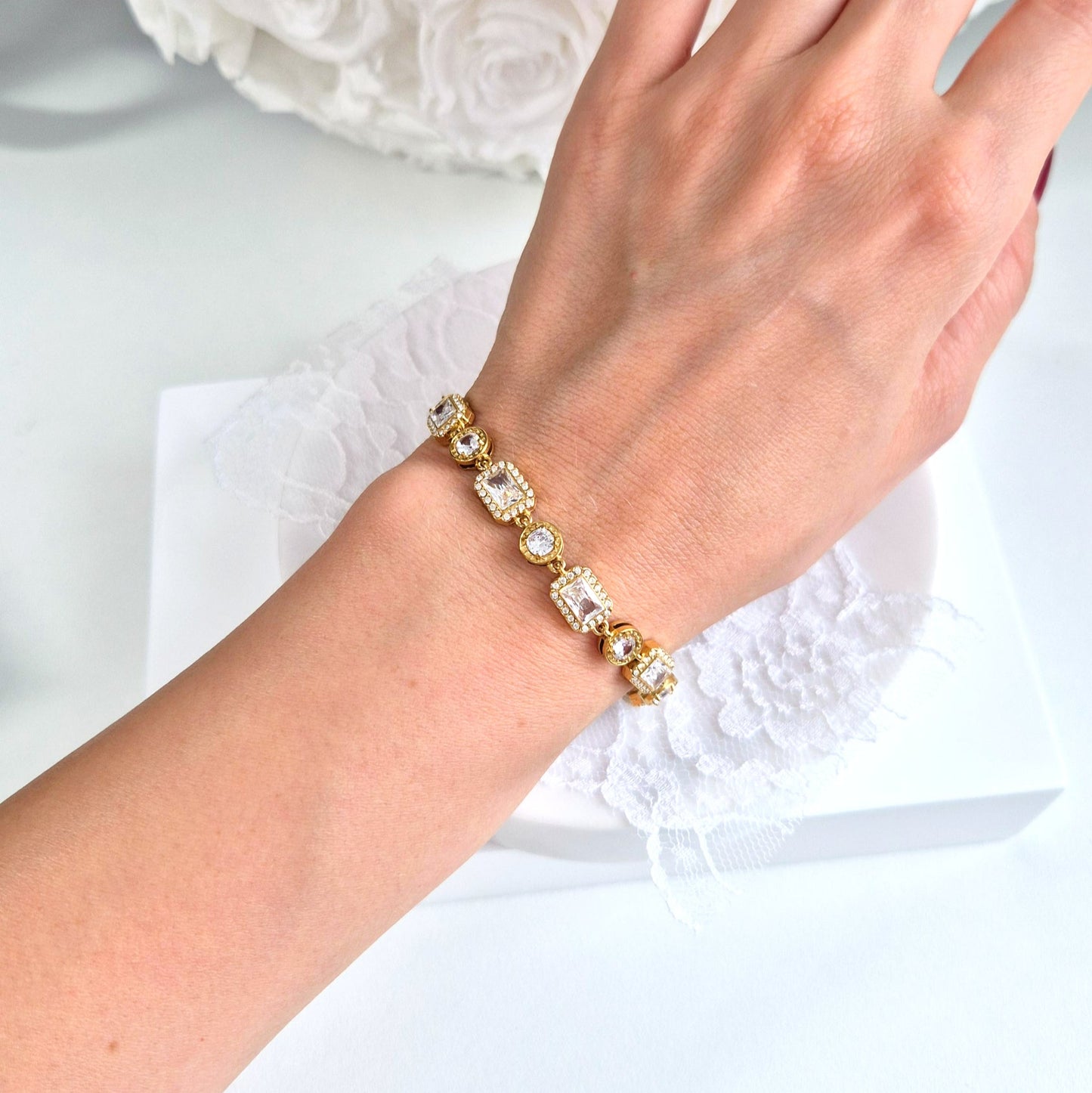 Goldenes Armband Zirkonia, Golden Bracelet Zircon, Armband, Bracelet in gold