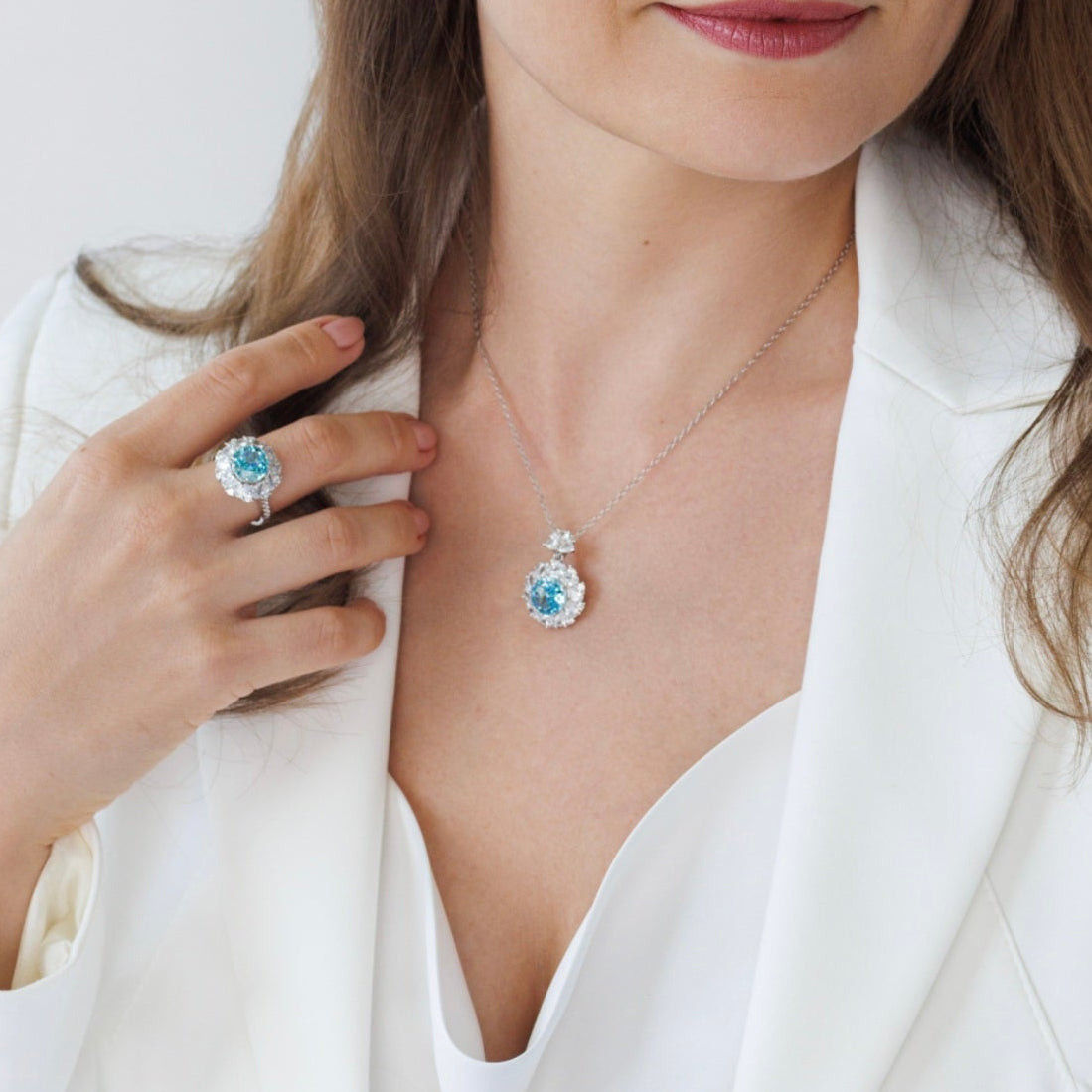 Halskette Zirkonia Eis Blau, ANhänger Kette, Damenhalskette, Halskette silber, necklace cz blue, zirconia necklace, collier, blue necklace, blue zirconia, collana