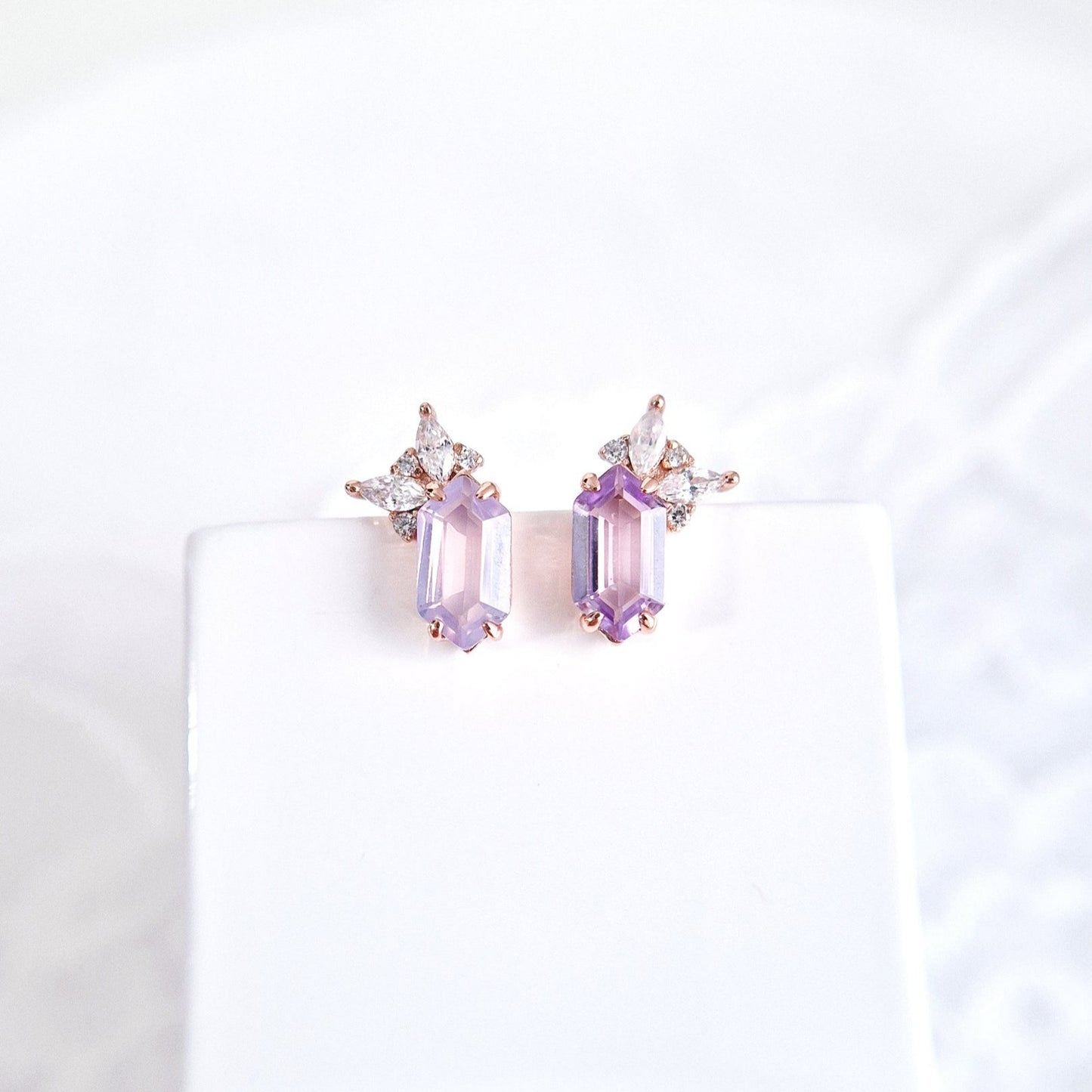 Lavendelquarz Ohrstecker, Lavender quartz earrings, Boucles d’oreilles en quartz lavande, Orecchini in quarzo lavanda, Rosegold Ohrringe, rosegold earrings, Quarz Ohrringe, Quartz earrings, earrings, boucles doreilles, orecchini, Ohrringe, ohrstecker, Lavendelquarz, Lavender quartz, Lavendelquarz Ohrringe