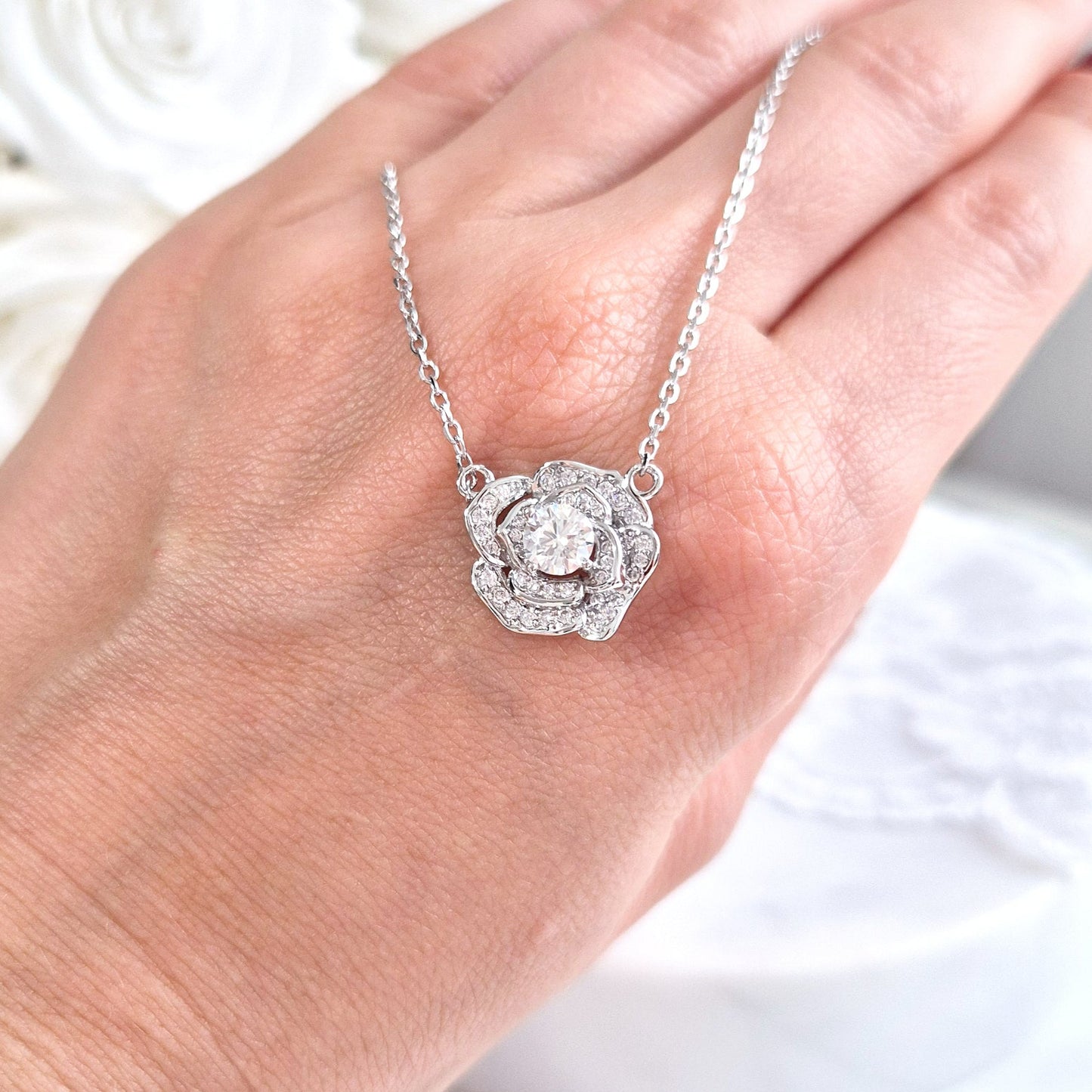 Moissanite pendant necklace rose flower, Moissanit Kette, Halskette, Collier moissanite