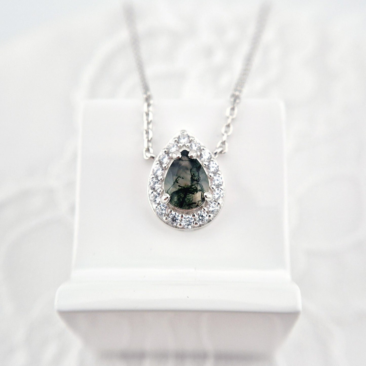 Moosachat Schmuckset, Moss Agate Jewelry Set, Silber Schmuckset, silver jewelry set, Moosachat Ring, Moosachat Halskette, Moosachat Kette, Moosachat Ohrringe, Moosachat Ohrstecker, moss agate ring, moss agate necklace, moss agate pendant necklace, moss agate earrings, moss agate studs, halo jewelry, halo ring, alo earrings, halo penadant, Silber Ohrringe, Silber Ohrstecker, Silber Ring, Silber Halskette, silver ring, silver earrings, silver necklace