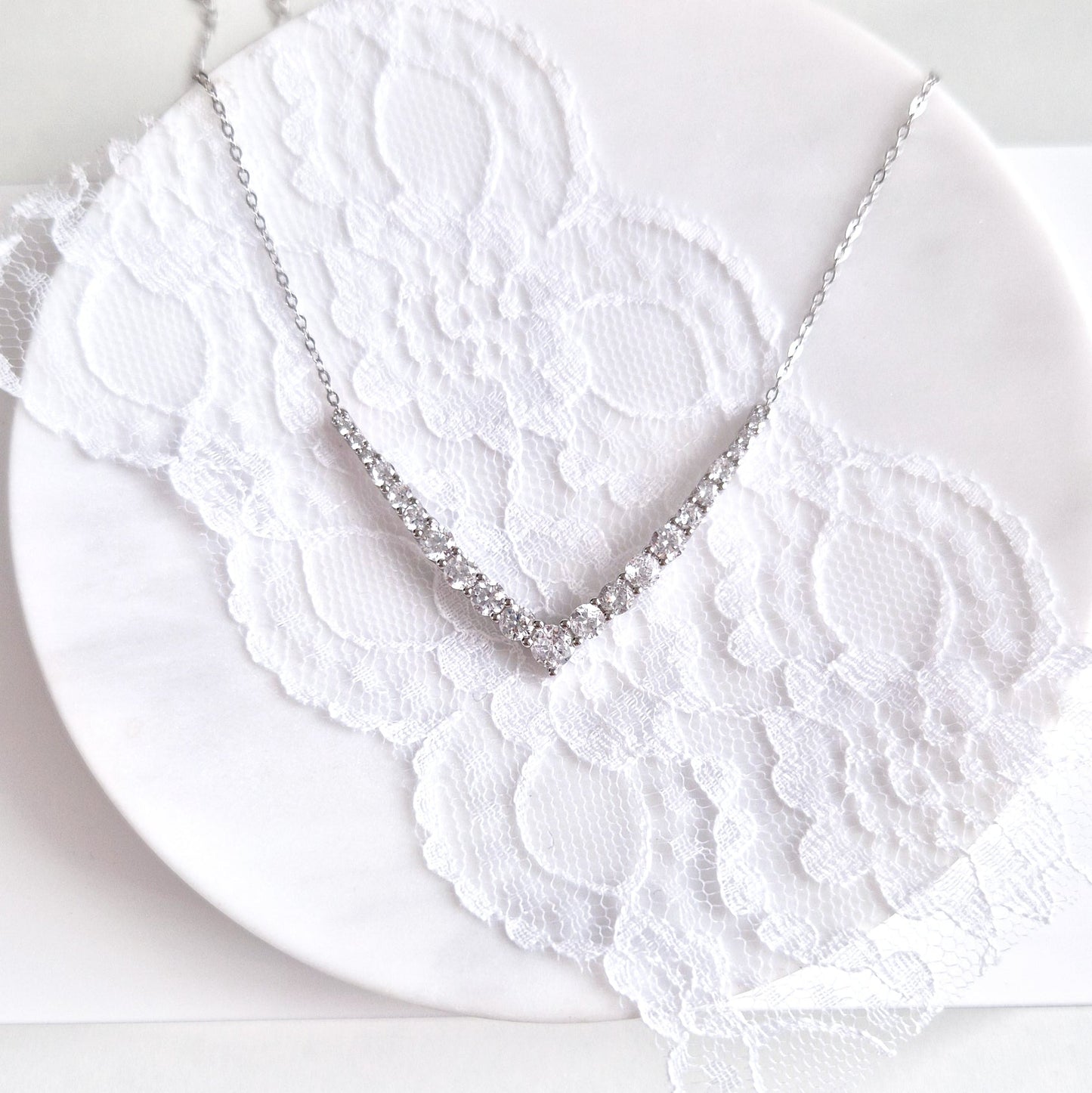 Necklace V-shaped, Halskette V-Form, Silber Kette, silver pendant necklace