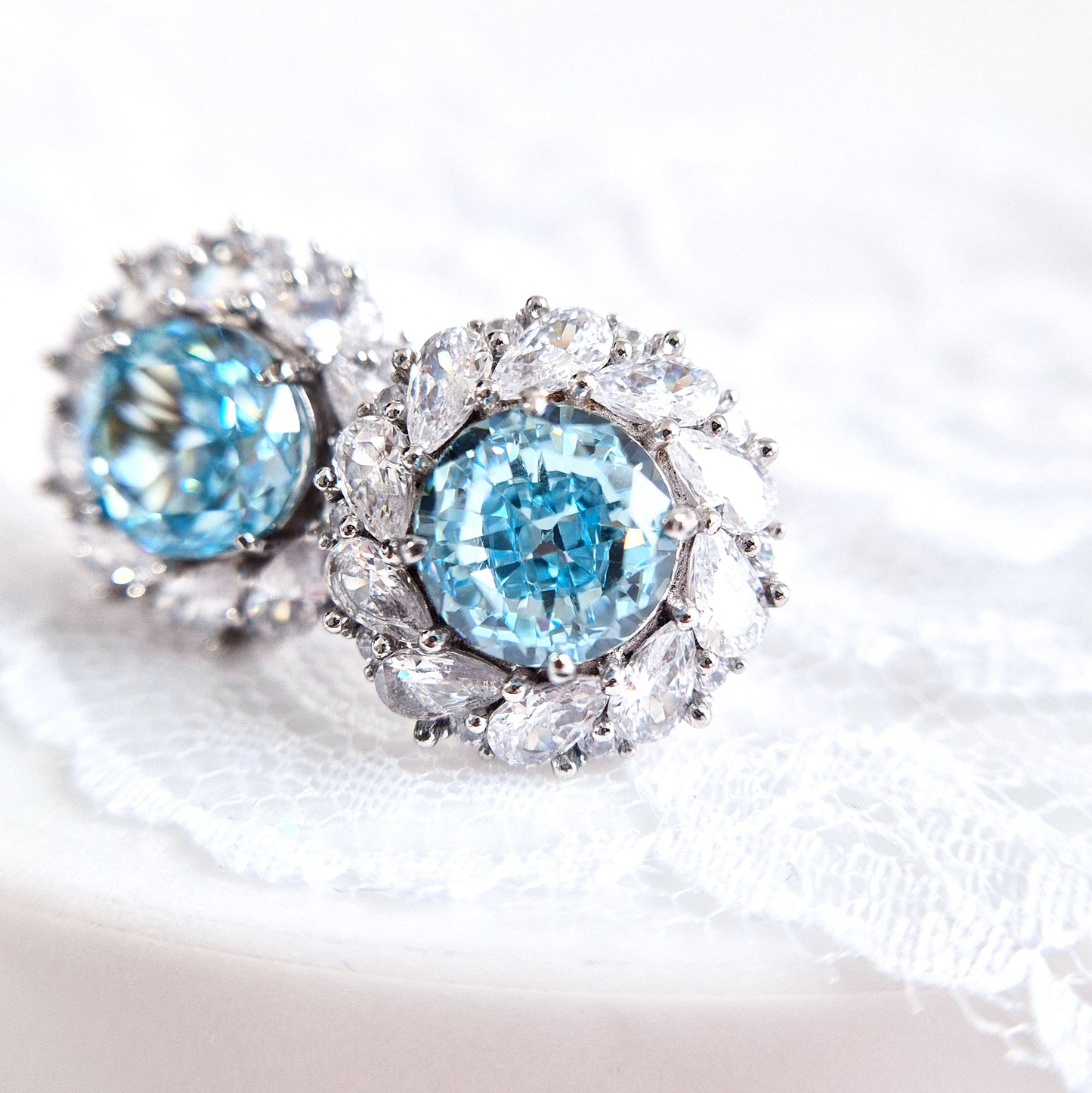Ohrringe Zirkonia Eis Blau, Zirkonia Ohrstecker, Silber Ohrringe, Damenohrringe, earrings zirconia ice blue, cz earrings, stud earrings, orecchini, boucles doreilles, boucles, puces