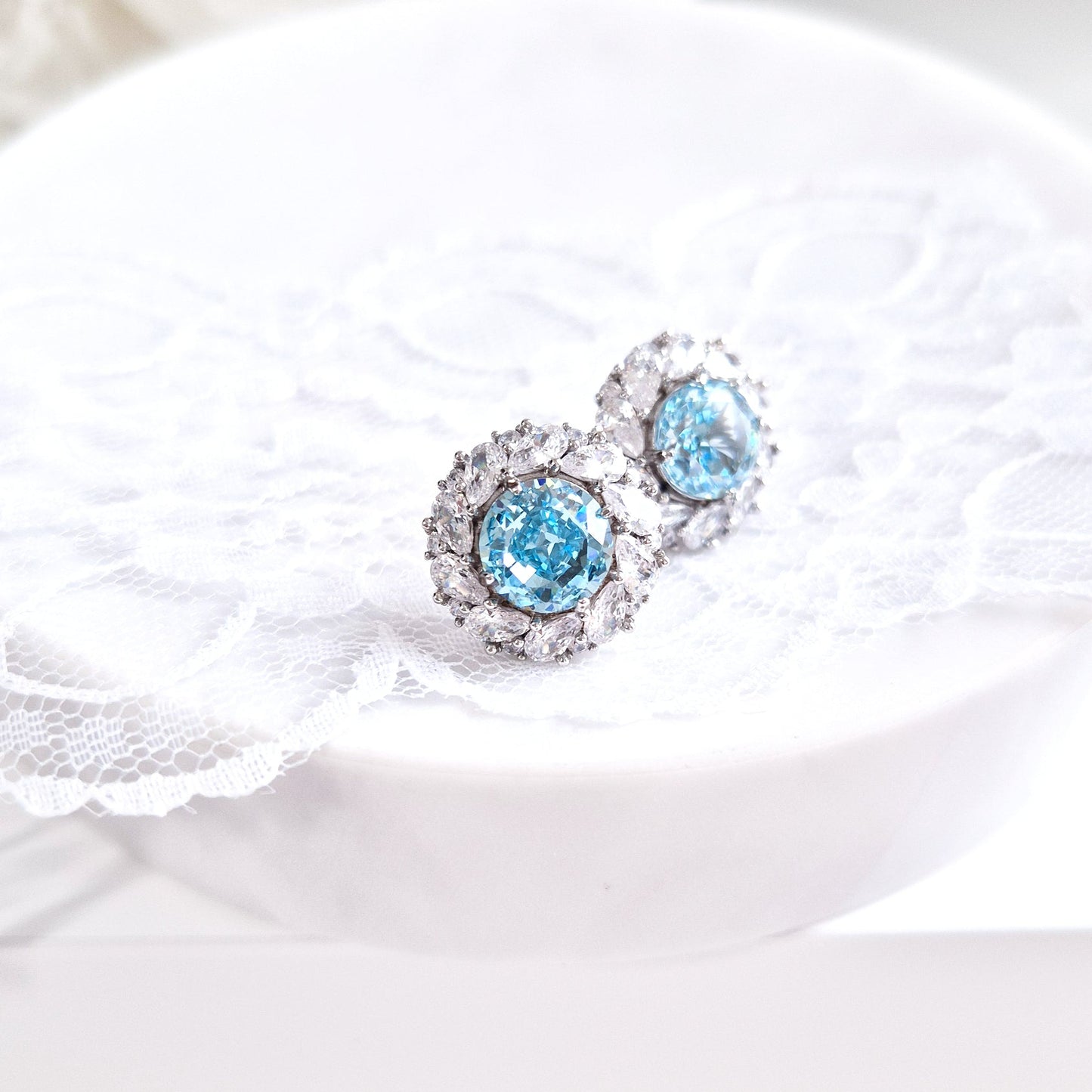 Ohrringe Zirkonia Eis Blau, Zirkonia Ohrstecker, Silber Ohrringe, Damenohrringe, earrings zirconia ice blue, cz earrings, stud earrings, orecchini, boucles doreilles, boucles, puces