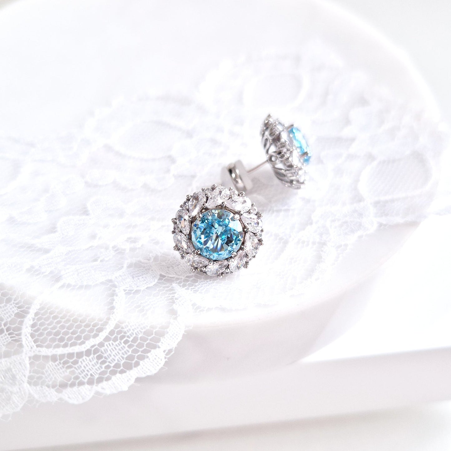 Ohrringe Zirkonia Eis Blau, Zirkonia Ohrstecker, Silber Ohrringe, Damenohrringe, earrings zirconia ice blue, cz earrings, stud earrings, orecchini, boucles doreilles, boucles, puces