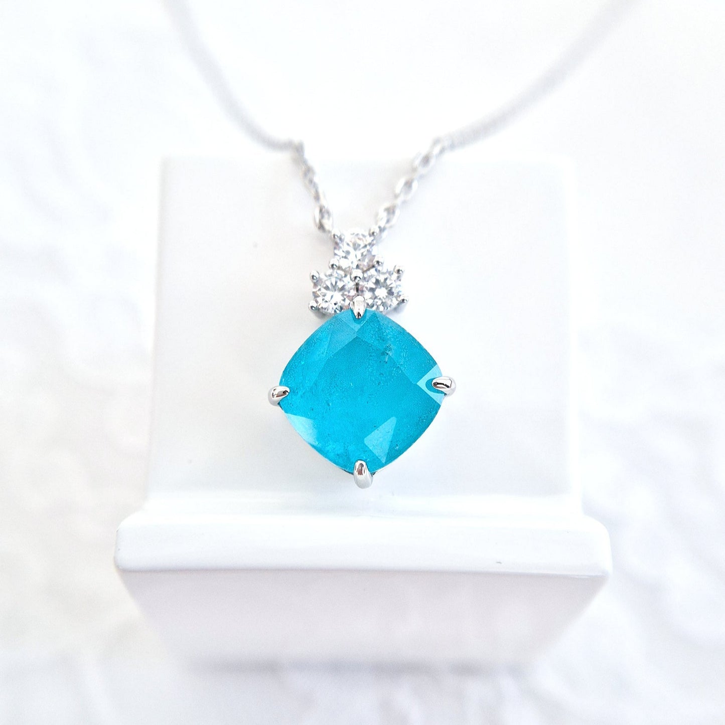 Paraiba Halskette, Paraiba Turmalin Halskette, Paraiba, Halskette, paraiba necklace, paraiba tourmaline necklace, necklace, Paraiba Turmalin, Paraiba Tourmaline, collier paraiba, collier paraibe tourmaline, collana paraiba, collier, collana, Silber Halskette, Silver nekclace, pedant Necklace, Anhänger Halskette, Damen Halskette, Halskette für Damen, türkiesfarbene Halskette