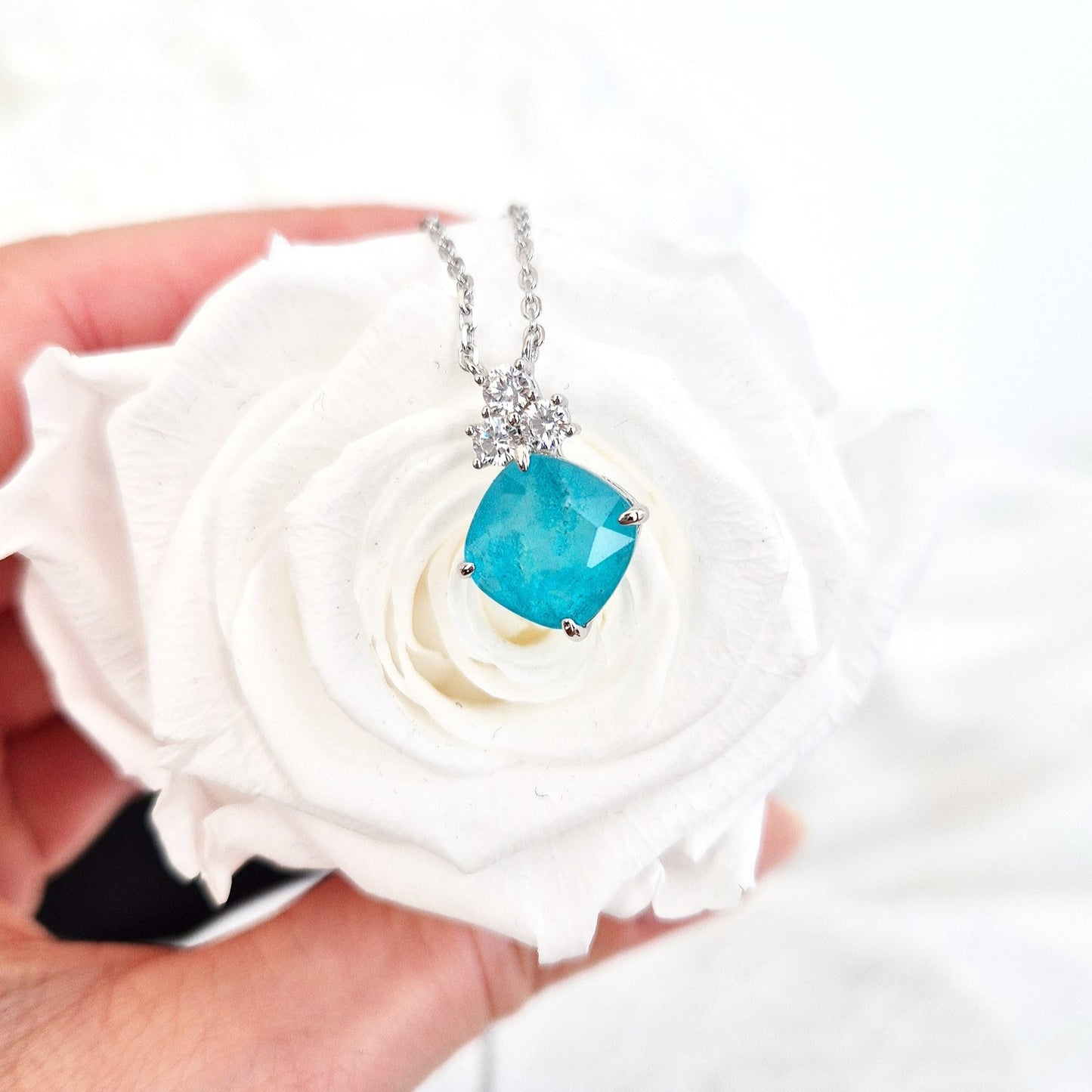 Paraiba Halskette, Paraiba Turmalin Halskette, Paraiba, Halskette, paraiba necklace, paraiba tourmaline necklace, necklace, Paraiba Turmalin, Paraiba Tourmaline, collier paraiba, collier paraibe tourmaline, collana paraiba, collier, collana, Silber Halskette, Silver nekclace, pedant Necklace, Anhänger Halskette, Damen Halskette, Halskette für Damen, türkiesfarbene Halskette