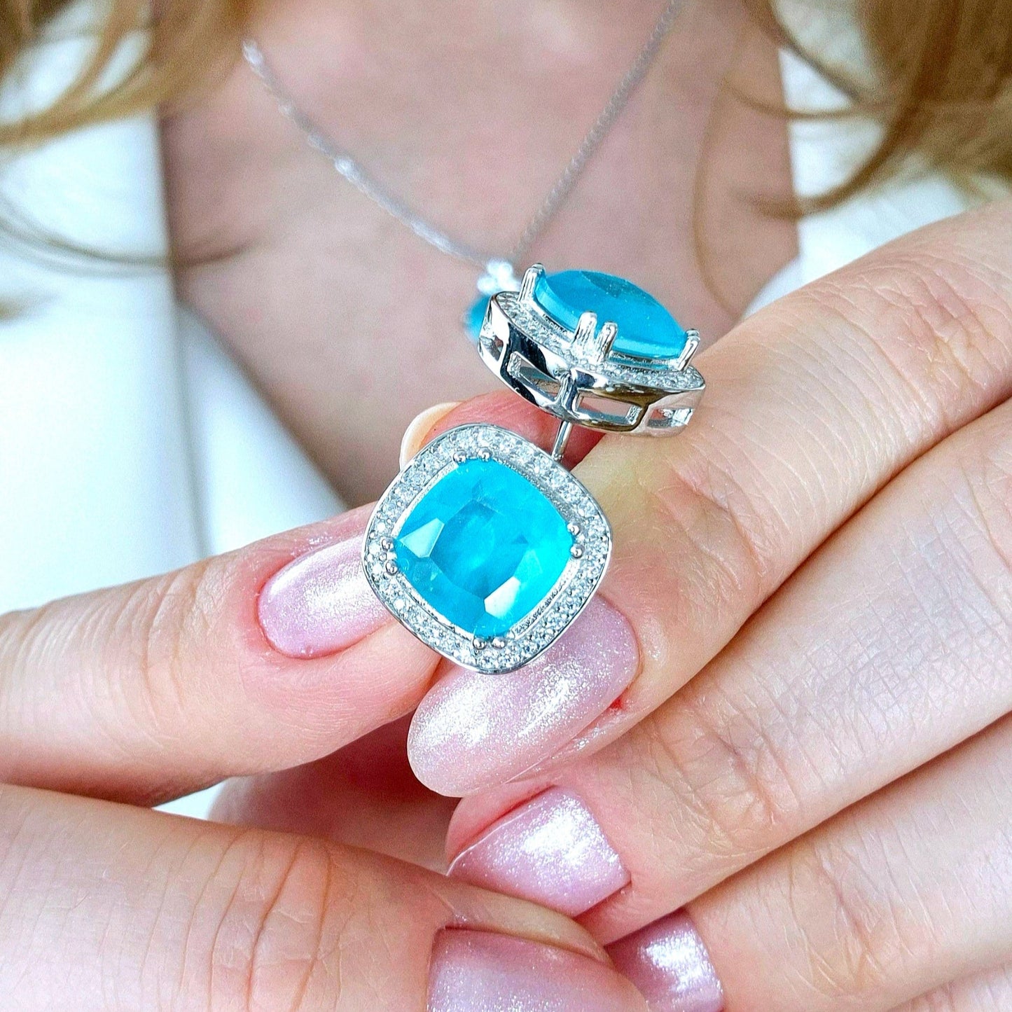 Paraiba Ohrringe, Paraiba earrings, Boucles doreilles Paraiba, Orecchini Paraiba, Paraiba Turmalin Ohrringe, Paraiba Tourmaline earrings, Paraiba Ohrstecker, Ohrringe, Ohrstecker, earrings, orecchini, boucles doreilles, blue earrings, tükies Ohrringe, Silber Ohrringe, Silver earrings, Paraiba Turmalin Silber Ohrringe, statement Ohrringe, statement earrings