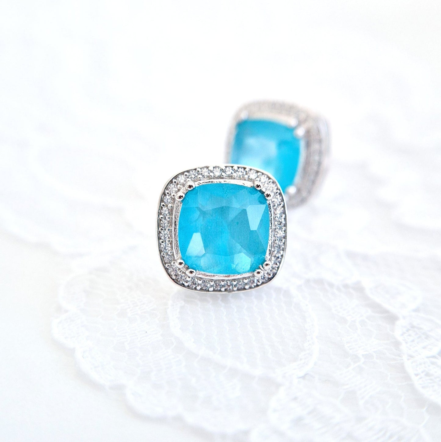 Paraiba Ohrringe, Paraiba earrings, Boucles doreilles Paraiba, Orecchini Paraiba, Paraiba Turmalin Ohrringe, Paraiba Tourmaline earrings, Paraiba Ohrstecker, Ohrringe, Ohrstecker, earrings, orecchini, boucles doreilles, blue earrings, tükies Ohrringe, Silber Ohrringe, Silver earrings, Paraiba Turmalin Silber Ohrringe, statement Ohrringe, statement earrings