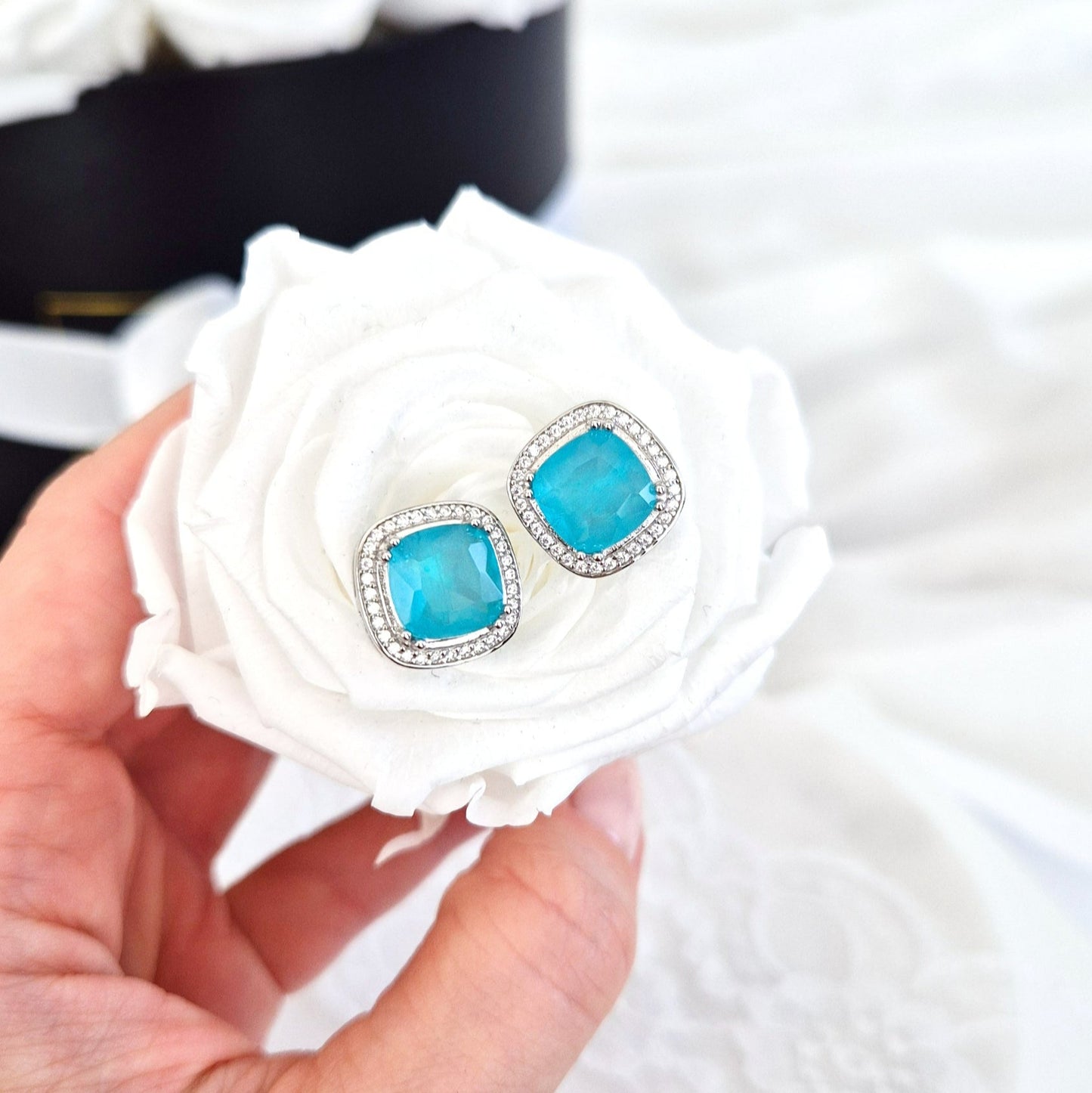 Paraiba Ohrringe, Paraiba earrings, Boucles doreilles Paraiba, Orecchini Paraiba, Paraiba Turmalin Ohrringe, Paraiba Tourmaline earrings, Paraiba Ohrstecker, Ohrringe, Ohrstecker, earrings, orecchini, boucles doreilles, blue earrings, tükies Ohrringe, Silber Ohrringe, Silver earrings, Paraiba Turmalin Silber Ohrringe, statement Ohrringe, statement earrings