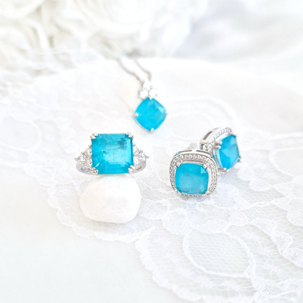 Paraiba Turmalin Schmcukset, Paraiba Tourmaline Jewelry Set, Parure de bijoux en tourmaline Paraïba, Set di gioielli con tormalina Paraiba, Paraiba, Paraiba Turmalin, Paraiba tourmaline, Paraiba Ohrringe Paraiba tourmaline earrings, Paraiba Ring, Paraiba Tourmaline Ring, Paraiba Halskette, Paraiba tourmaline necklace