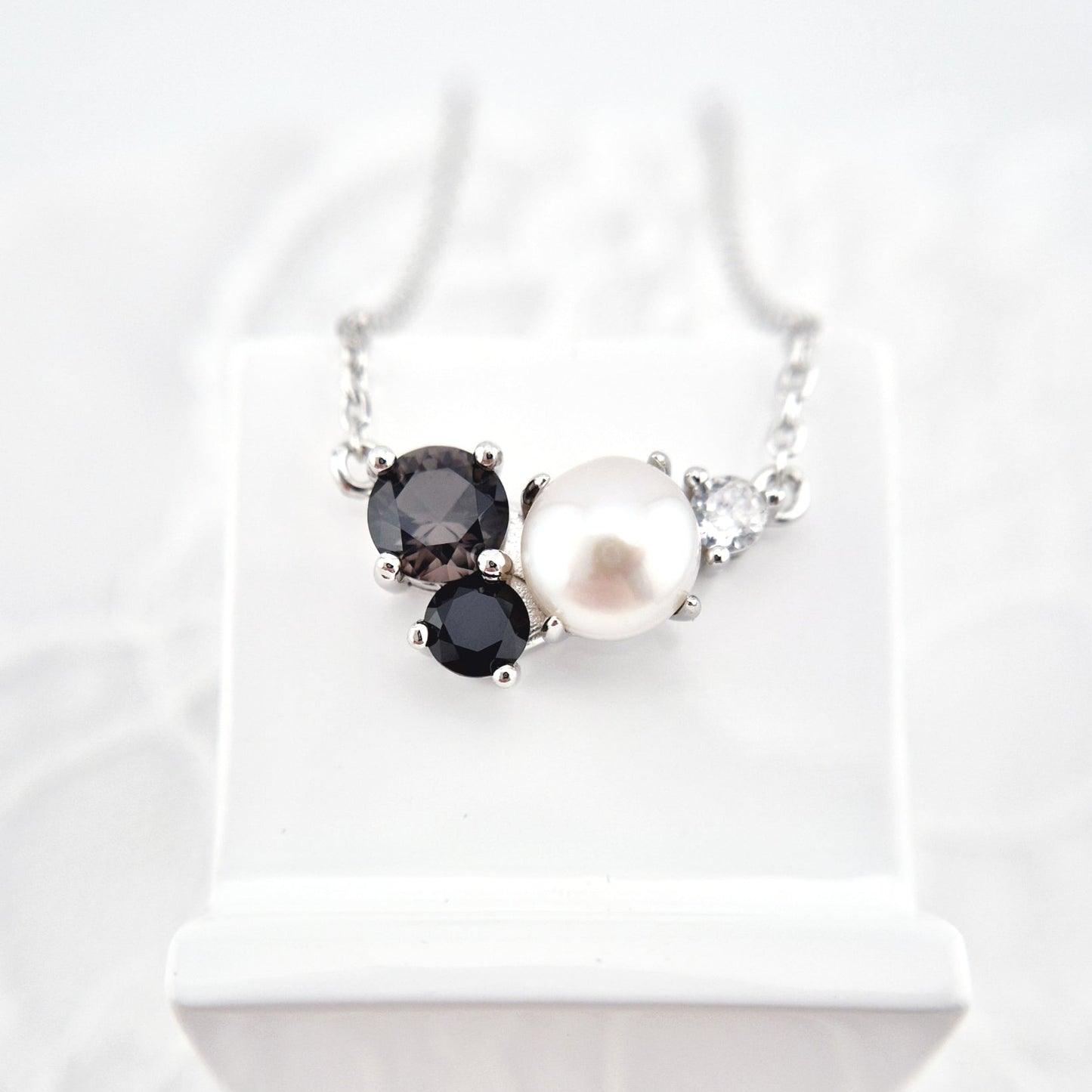 Perlen Schmuck Set, Pearl jewelry set, Perlen Schmuckset, Silber Schmuckset, Pearl Jewelry set, Perlen Ohrringe, Perlen Halskette, Perlen Ring, Perlenring, Pearl Ring, SIlber RIng, Silberring, Damenring, Pearl Ring - Perlen Ring mit schwarzem Spinell und grauem Nano Stein, Silber Ring Süsswasser Perlen Ring, fresh water pearl, Pearl necklace, Pearl Ping, Pearl earrings