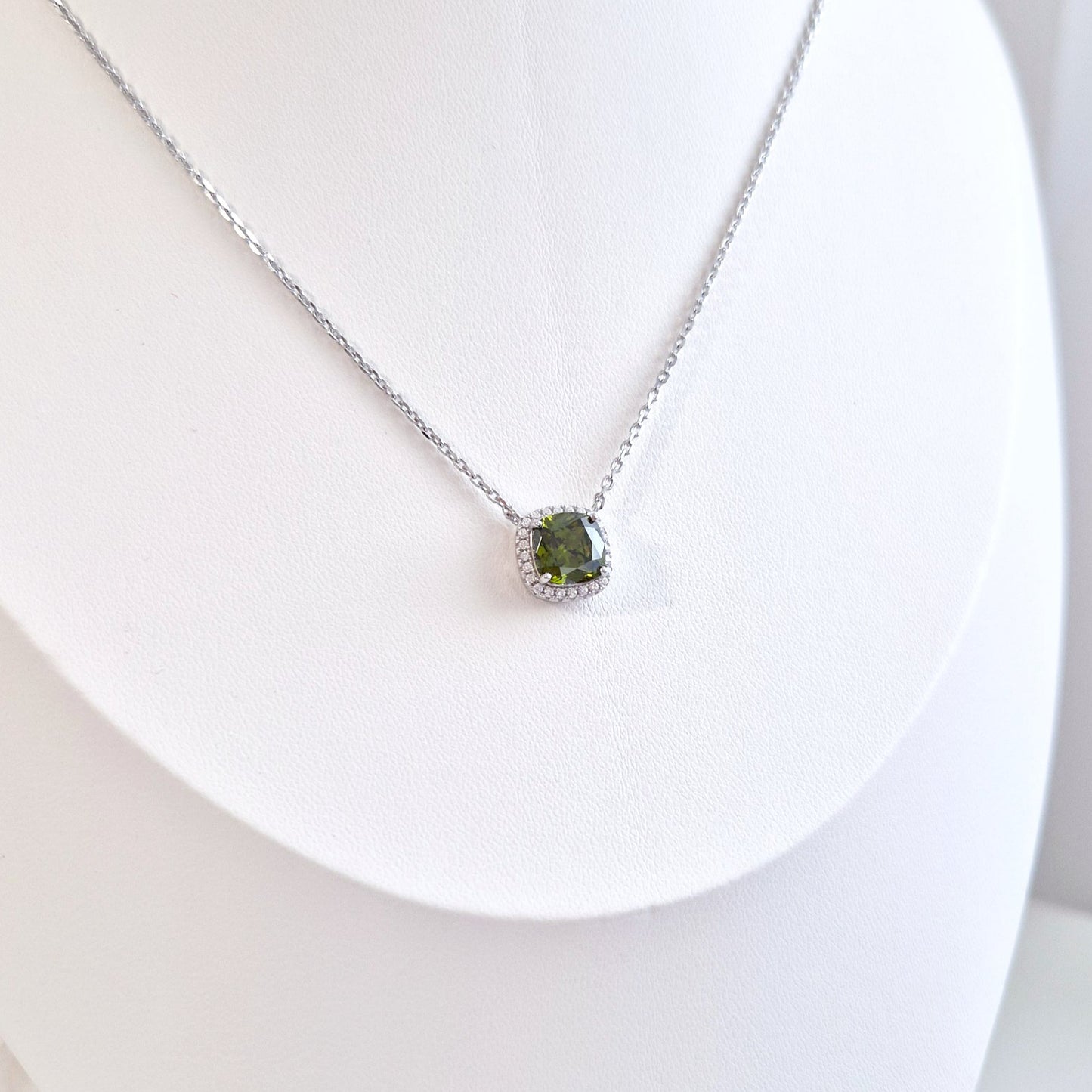 Peridot Necklace, Peridot Halskette, Collier, Collana