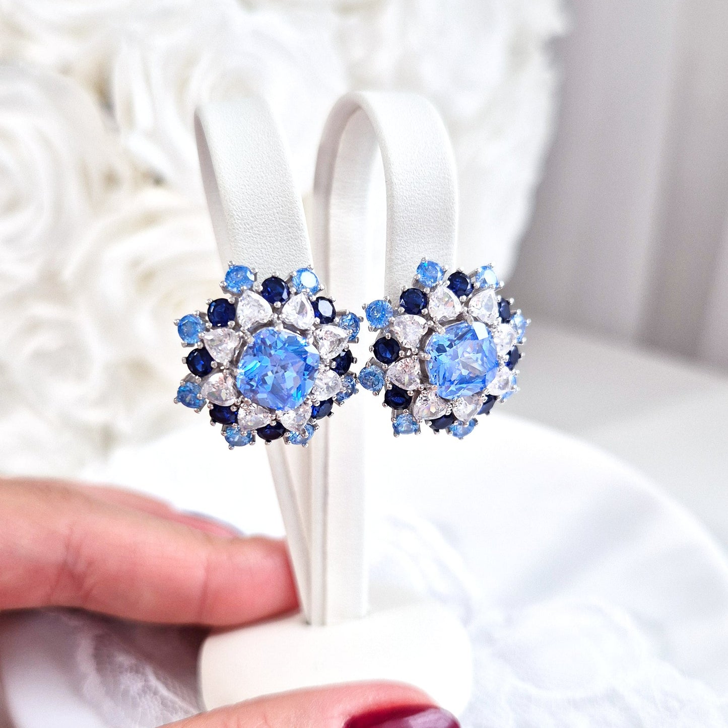 Silber Ohrringe, blaue Zirkonia Ohrringe, Weihnachtsohrringe, Schneeflocken Ohrringe, silver earrings cz blue, boucles doreilles, orecchini