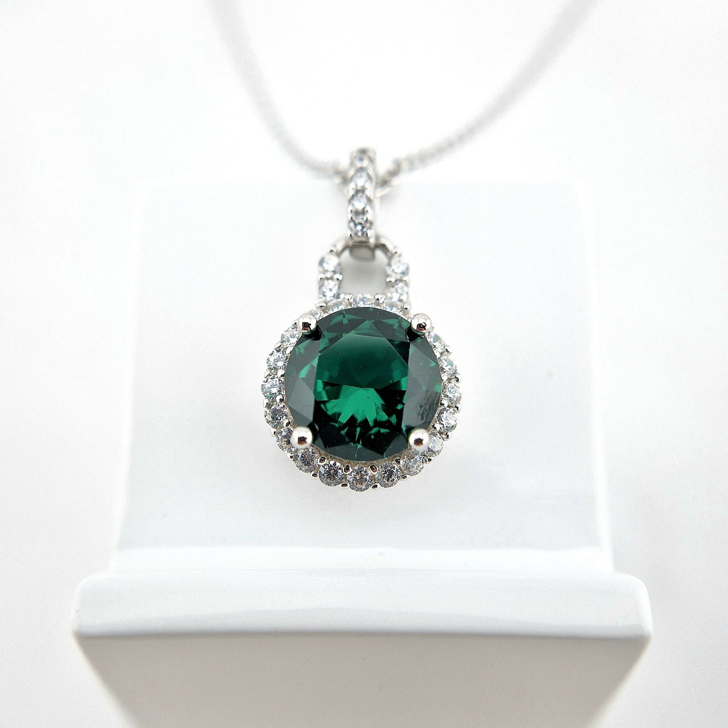 Smaragd Kette, Smaragd Halskette, Emerald necklace, Emaerlad pendant neckalce, silber Halskette, grüne Kette, Kette mit Smaragd Anhänger, silver necklace with green pendant, Halskette, Necklace, pendant necklace, green necklace