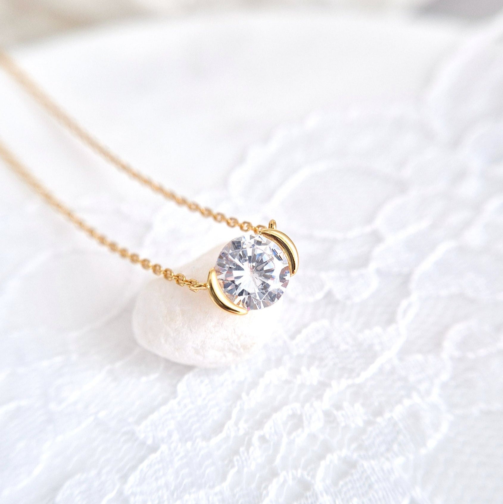 Solitär Halskette Gold mit CZ-Anhänger in Bezelfassung – 925 Silber, 18K vergoldet, eleganter Damenschmuck, Solitair necklace gold, collier