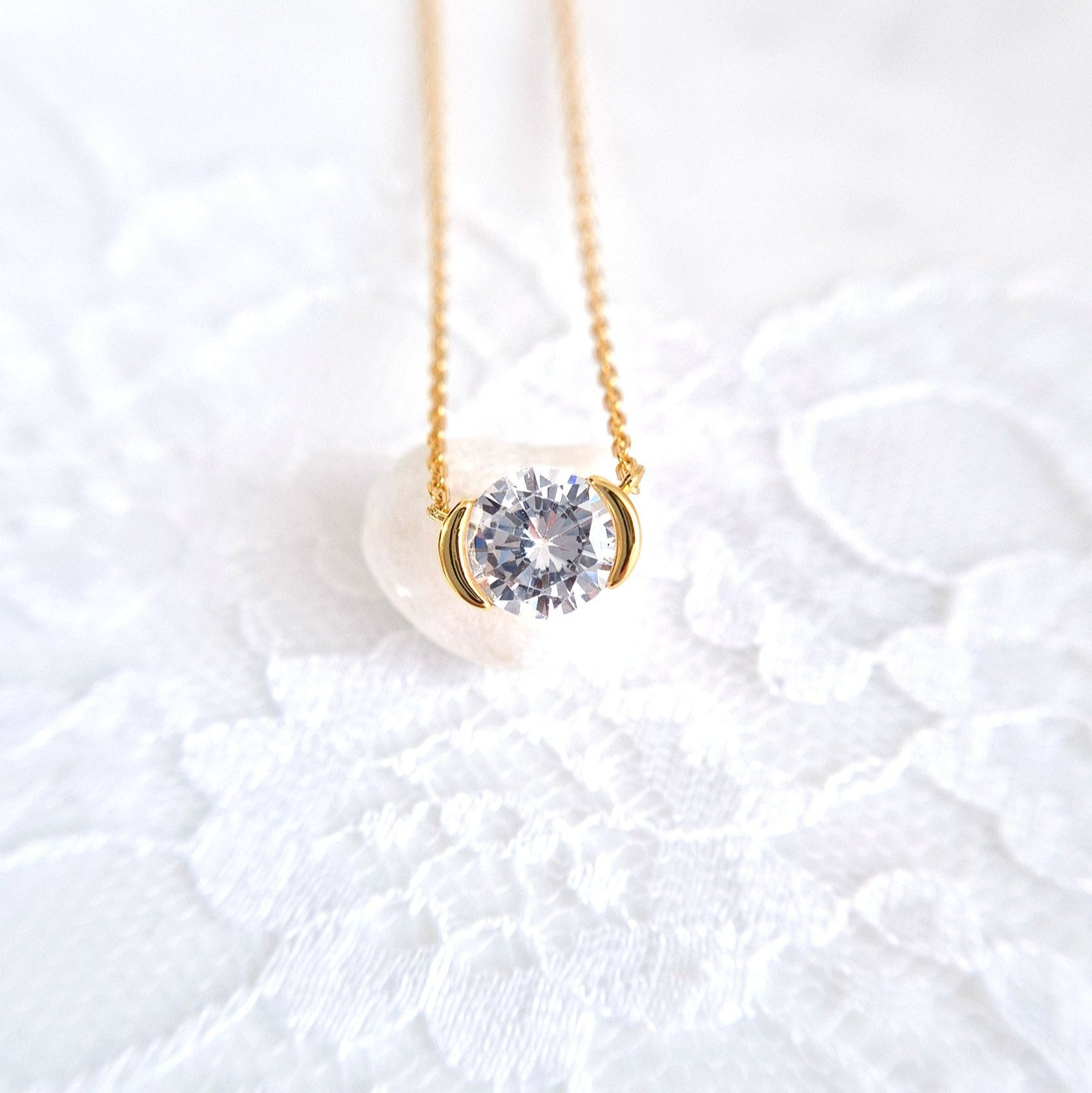 Solitär Halskette Gold mit CZ-Anhänger in Bezelfassung – 925 Silber, 18K vergoldet, eleganter Damenschmuck, Solitair necklace gold, collier