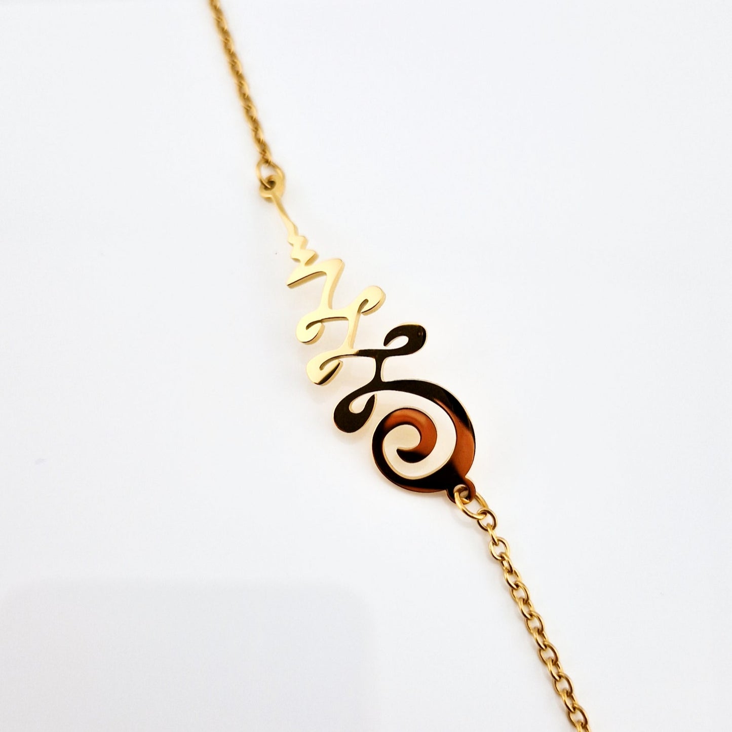 Unalome Armband, Unalome Bracelet, Unalome Symbol, Unalome meaning, Unalome tattoo, golden bracelet, goldenes Armband, Rosegold Armband, Silber Armband, gold bracelet, rose-gold bracelet, silver bracelet, Schmuck mit Bedeutung, Unalome Meaning, friendship bracelet, spiritual bracelet, spiritueller Schmuck, Freundschaftsarmband