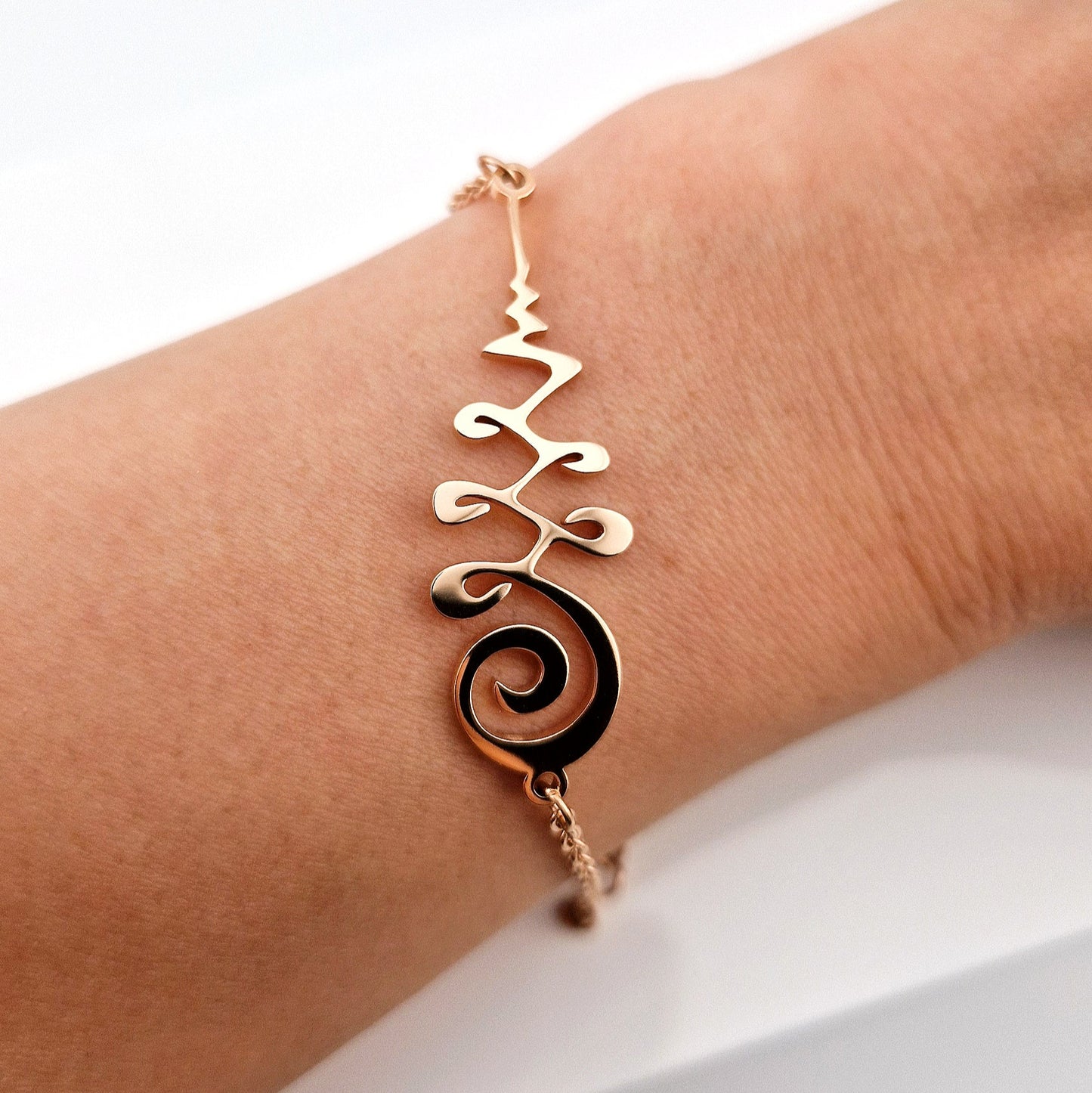 Unalome Armband, Unalome Bracelet, Unalome Symbol, Unalome meaning, Unalome tattoo, golden bracelet, goldenes Armband, Rosegold Armband, Silber Armband, gold bracelet, rose-gold bracelet, silver bracelet, Schmuck mit Bedeutung, Unalome Meaning, friendship bracelet, spiritual bracelet, spiritueller Schmuck, Freundschaftsarmband