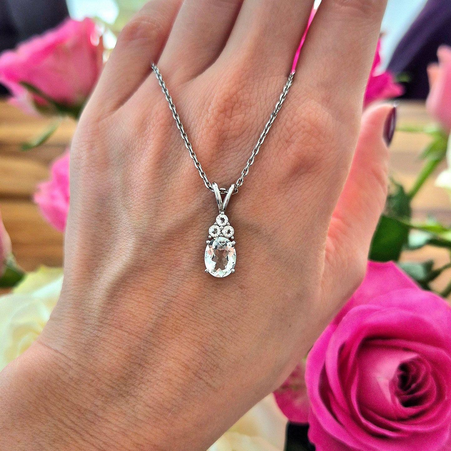 Weiss Topas Halskette, White Topaz Necklace, Topas Halskette, Topaz Necklace, Topaz pendant necklace, pendant Necklace, Anhänger Halskette, Anhänger Kette, Silber Kette, Silber Halskette, Silber Halskette Damen, elegant necklace, timeless necklace, Halskette, necklace