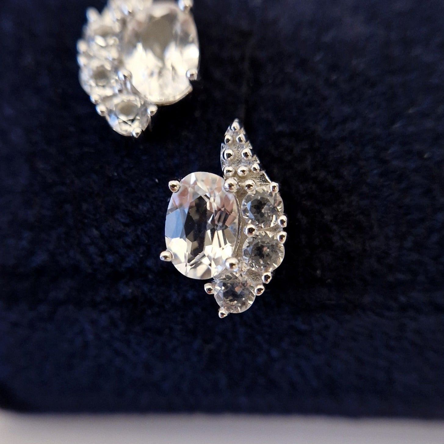 Topas Ohrstecker, Topas stud earrings, topas earrings, Weiss Topas Ohrringe, White Topaz Earrings, Topaz stud earrings, lab grown diamond earrings, lab grown topaz earrings, Silber Ohrringe, Silber Ohrstecker, silver earrings, Weiss Topas Ohrstecker, Silber Ohrstecker mit weissem Topas Edelstein, Topas Ohrringe, Weisse Edelstein Ohrringe, white topaz