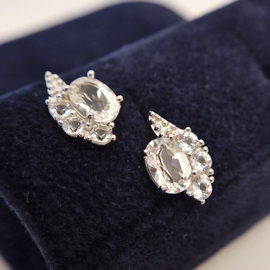 Weiss Topas Ohrringe, White Topaz Earrings, Topaz stud earrings, lab grown diamond earrings, lab grown topaz earrings, Silber Ohrringe, Silber Ohrstecker, silver earrings, Weiss Topas Ohrstecker, Silber Ohrstecker mit weissem Topas Edelstein, Topas Ohrringe, Weisse Edelstein Ohrringe, white topaz