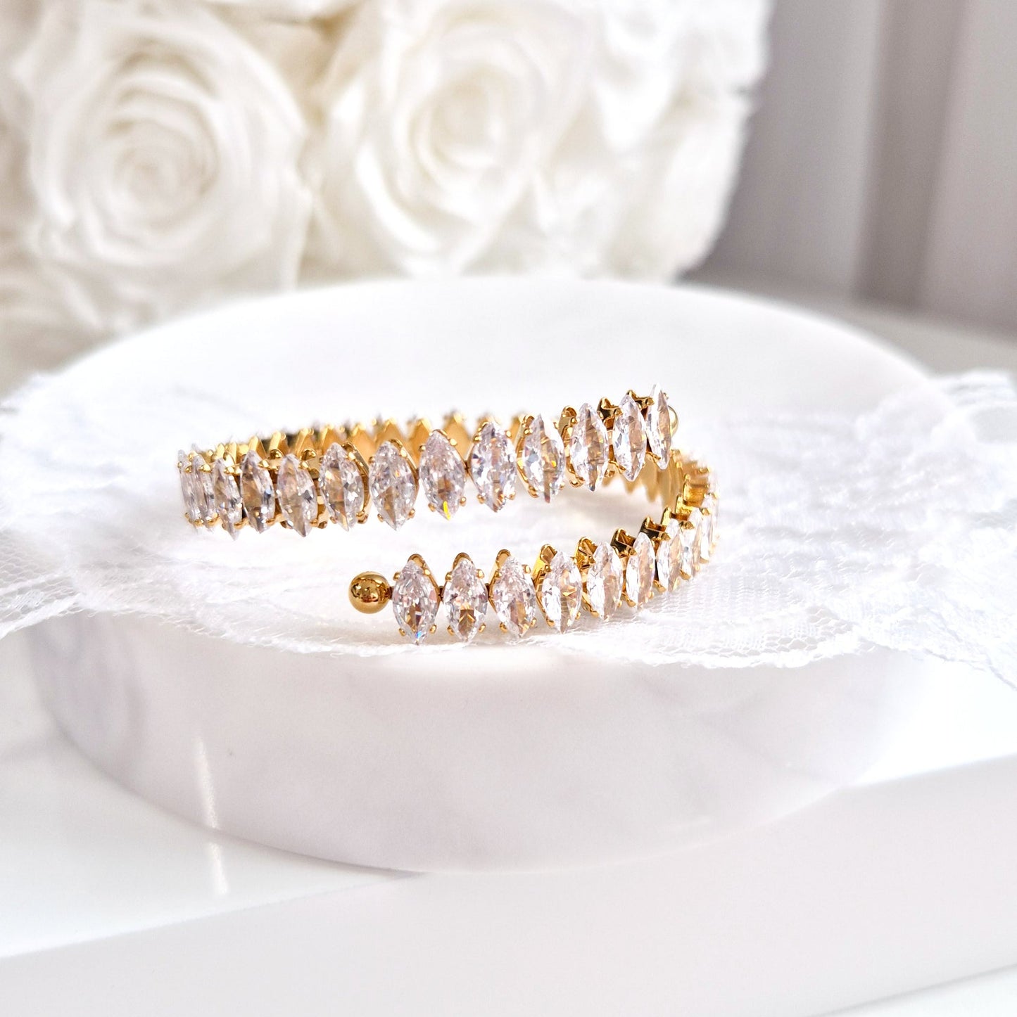 Zircon bracelet, Zirkonia Armband, cuff bracelet, open bangle, Armband, Armreif, goldenes Armband, golden Bracelet