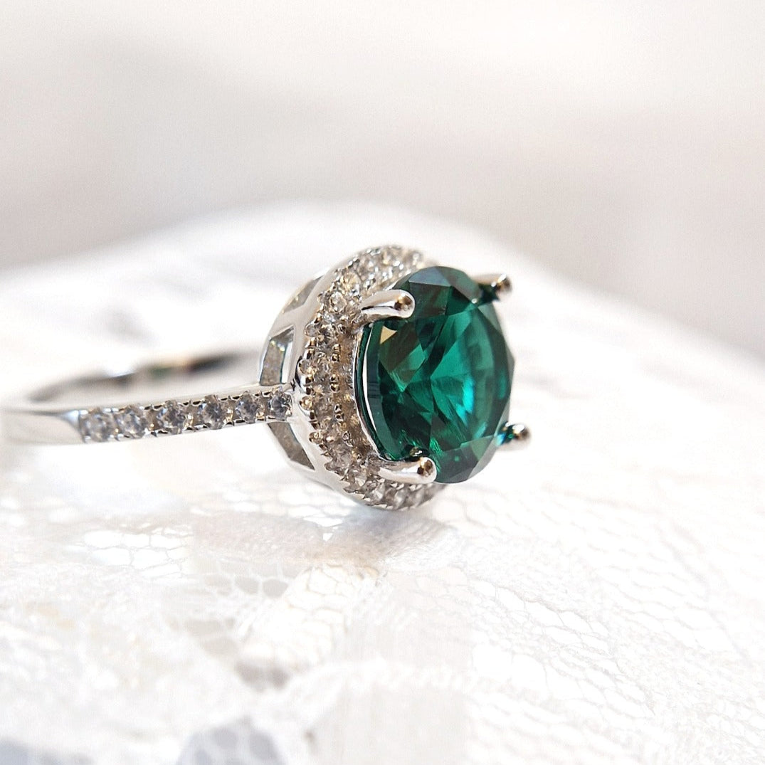 Smaragd Ring, Emerald Ring, grüner Smaragd Ring, green Emerald ring, Silberring, Silber Ring, Fingerring Smaragd, Fingerring, grüner Ring, Edelsteinring, Gemstone Ring, green ring, Ring Emaerald, halo ring, emerald halo ring, silver ring