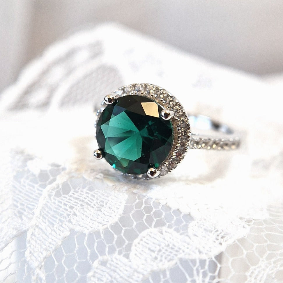 Smaragd Ring, Emerald Ring, grüner Smaragd Ring, green Emerald ring, Silberring, Silber Ring, Fingerring Smaragd, Fingerring, grüner Ring, Edelsteinring, Gemstone Ring, green ring, Ring Emaerald, halo ring, emerald halo ring, silver ring