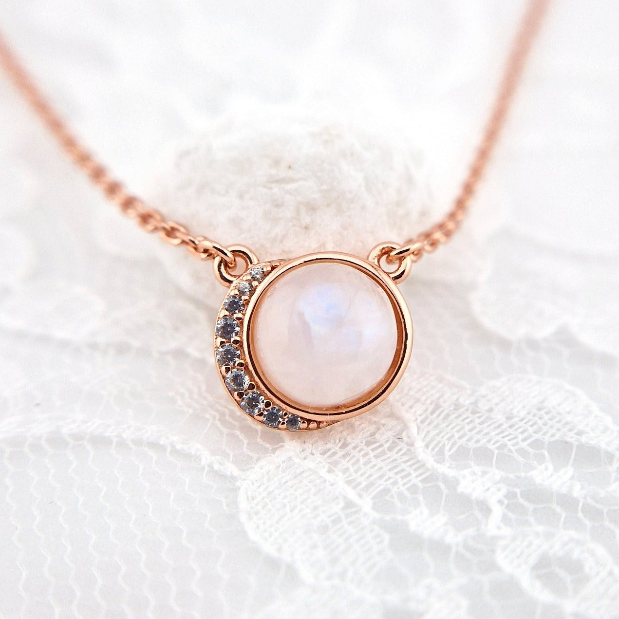 Mondstein Schmuckset Rosegold, Mondstein Schmuckset, Mondstein Ring, Mondstein Halskette, Mondstein Kette, Mondstein Ohrringe, Moonstone Jewelry set rose gold, moonstone jewelry set, moonstone ring, stack ring, stacking ring, moonstone necklace, moonstone pendant necklace, moonstone earrings, rosegold Schmuckset, rosegold ring, Rosegold Halskette, Rosegold Ohrringe, rose gold ring, rose gold necklace, rose gold earrings