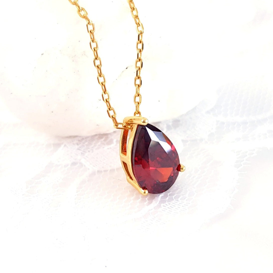 Granat Halskette, garnet necklace, rote Halskette, Red Garnet Kette, red garnet necklace, Halskette, necklace, Halskette mit Anhänger, Granat Halskette, red pendant necklace, Kette mit Edelstein Anhänger - rote Granat Halskette Edelstein Anhänger red garnet, 925 Sterlingsilber Halskette