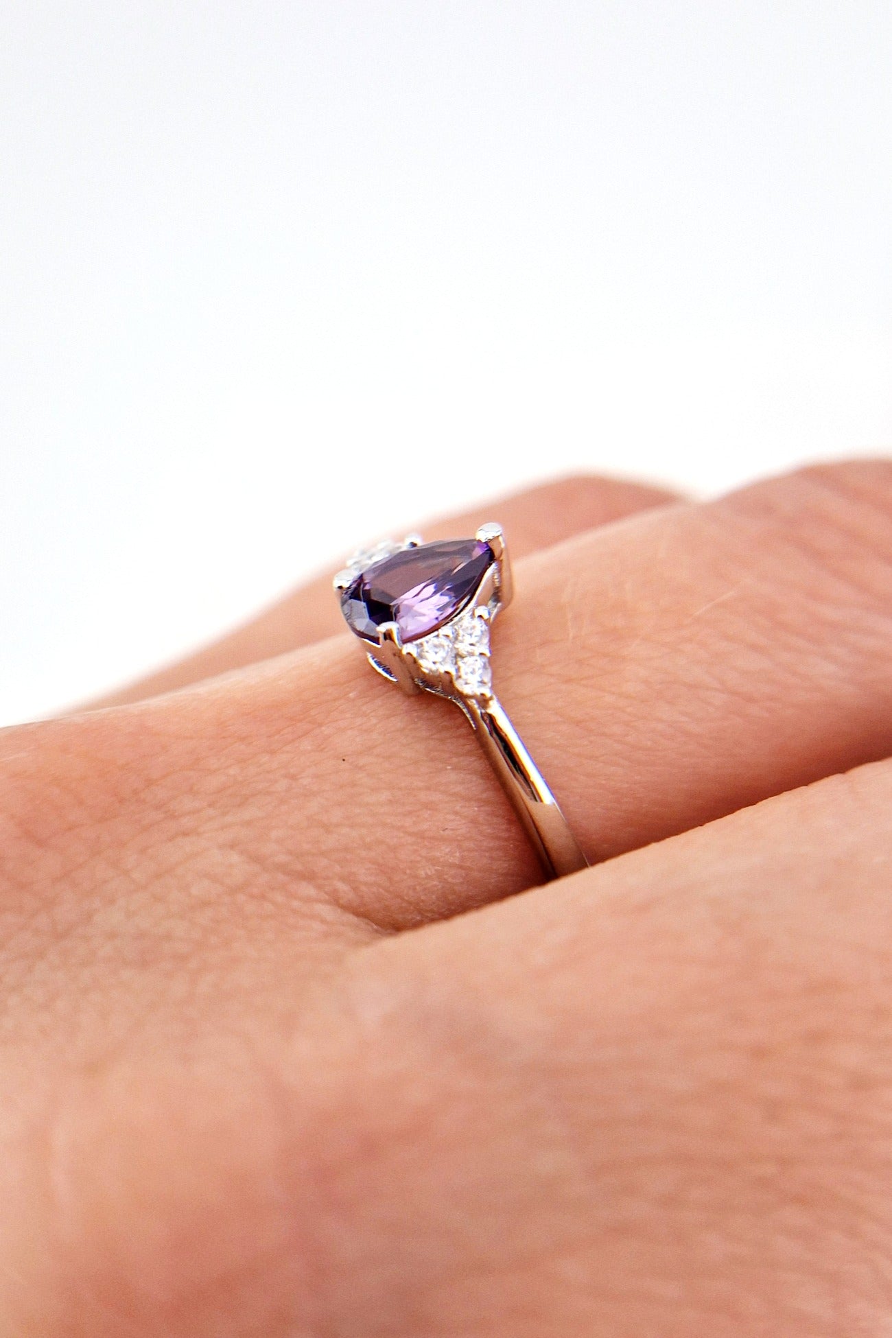 Amethyst Ring - Silberring mit Amethyst Edelstein, Amethyst silver ring, Bague en améthyste, Anello in ametista, Gemstone, Amethyst Edelsteinring