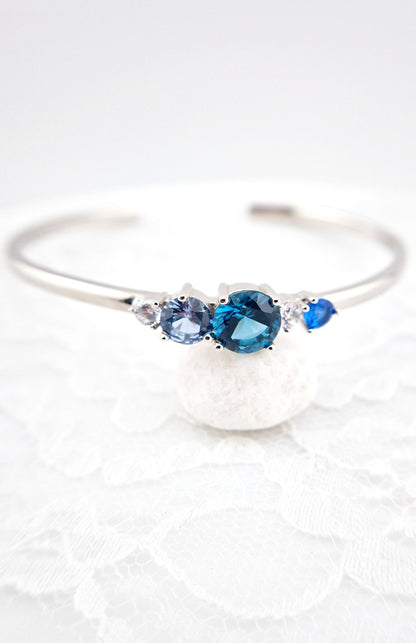 Armreifen mit blauen Edelsteinen, Silber Armreifen mit blauen Edelsteinen - blue gemstone bracelet, topaz bangle, Silber Schmuck mit Aquamarin, Saphir, Topas, London Blue Topaz Bracelet