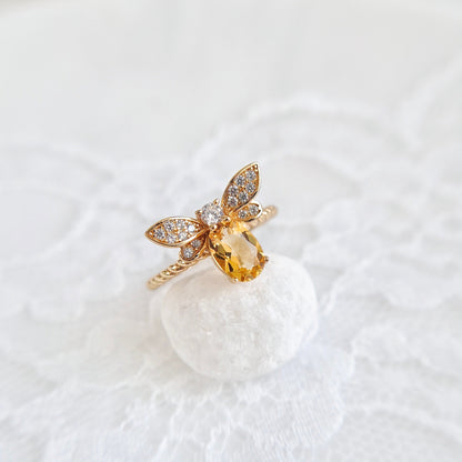 Bienen Ring, Bee Ring, Citrin Ring, Citrine Ring, silver ringgold-plated, silber Ring vergoldet, Schmuck, Ring, Fingerring, Damenring, jewelry, jewellery, ring, bague, anello, goldener Ring, tier Ring, insekt schmuck, Bienen Schmuck, bee jewelry, schmuck für sie, gift for her, birthday gift, jewelry present, pave setting, adjustable ring, verstellbar