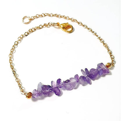 Amethyst Armband, Peridot Armband, Amethyst Bracelet, Peridot Bracelet, Peridot und Amethyst Edelstein Armkette gold mit 4 cm langer Steinchenreihe aus lila Amethyst Edelstein eleganter Stil