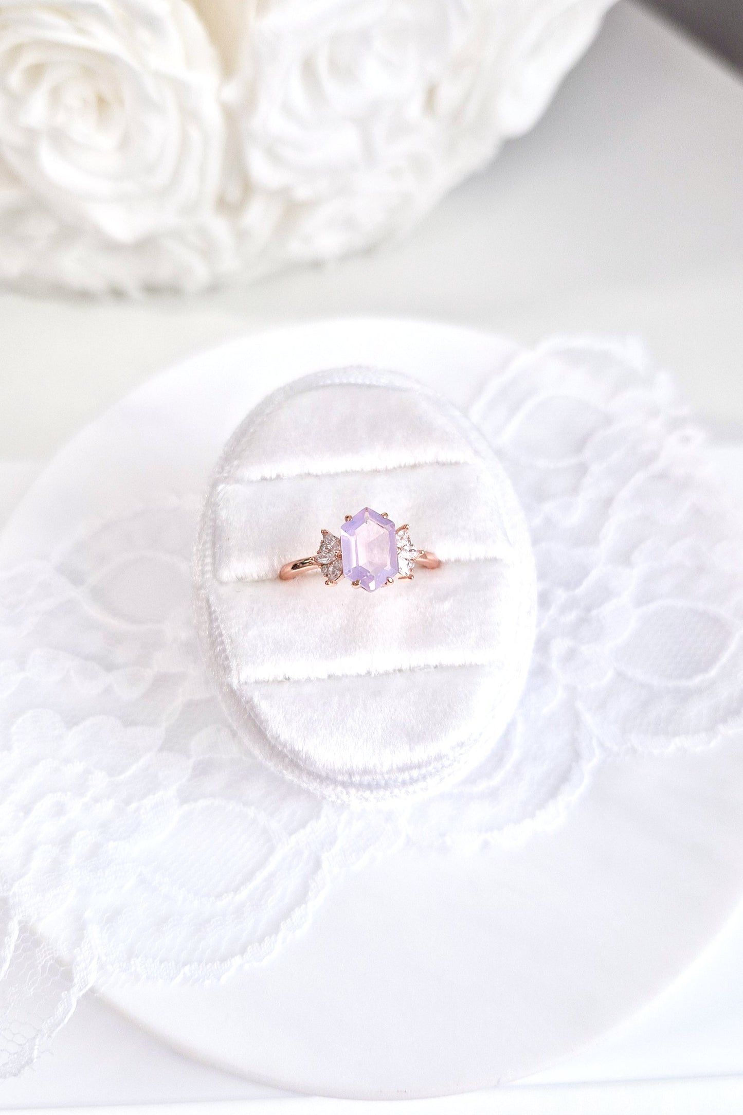 Lavendelquarz Ring, Lavender quartz Ring, rosegold ring lavender quartz, rosegold ring, Bague en quartz lavande, Anello in quarzo lavanda, Ring Schweiz, Bague suisse, ring switzerland, Anello Svizzera, Ring, Anello, Bague, Rosegold Ring, bague plaqué or rose, Lavender Ring, Bague lavanda, Fingerring, Damenring