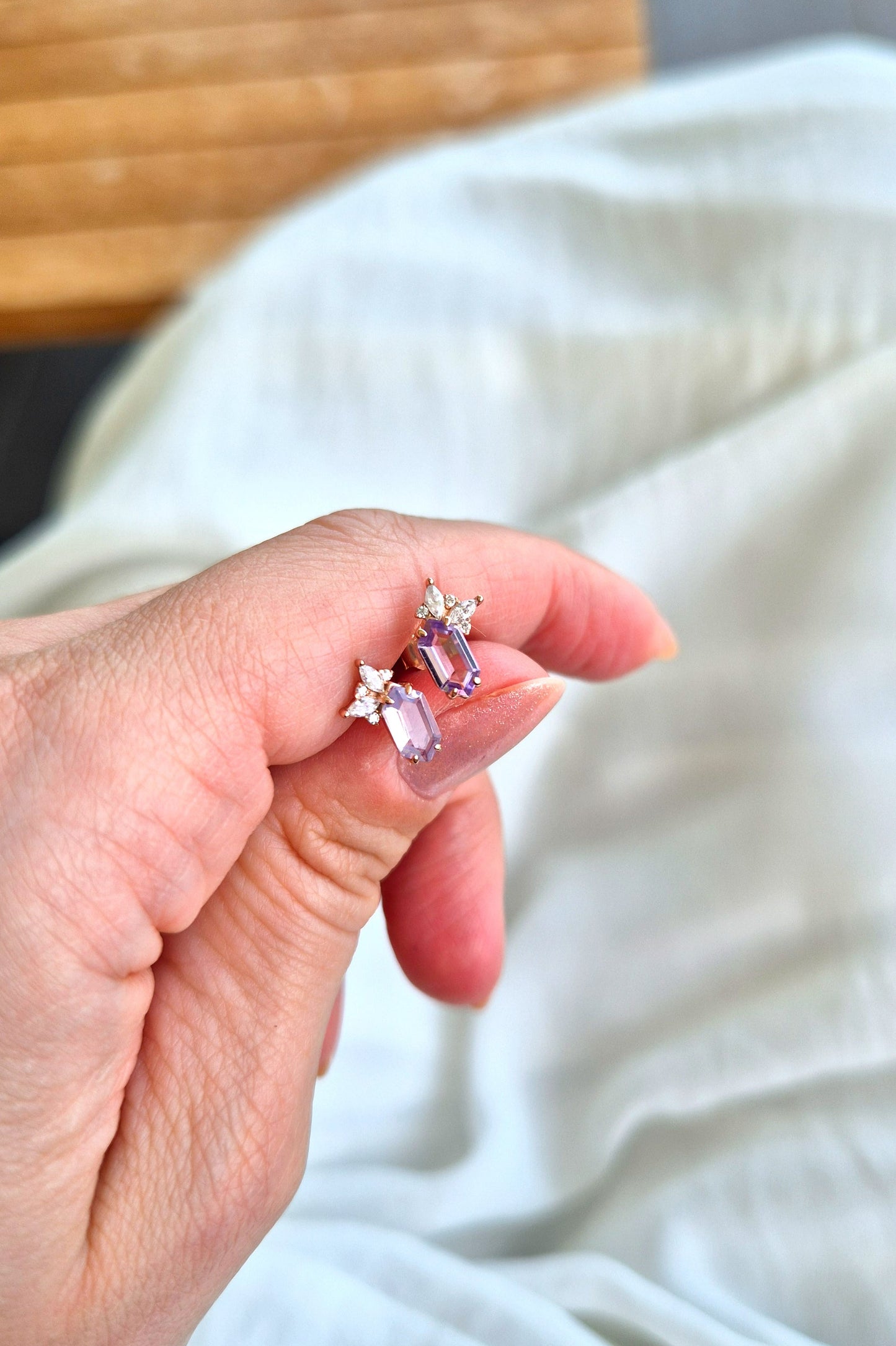 Lavendelquarz Ohrstecker, Lavender quartz earrings, Boucles d’oreilles en quartz lavande, Orecchini in quarzo lavanda, Rosegold Ohrringe, rosegold earrings, Quarz Ohrringe, Quartz earrings, earrings, boucles doreilles, orecchini, Ohrringe, ohrstecker, Lavendelquarz, Lavender quartz, Lavendelquarz Ohrringe