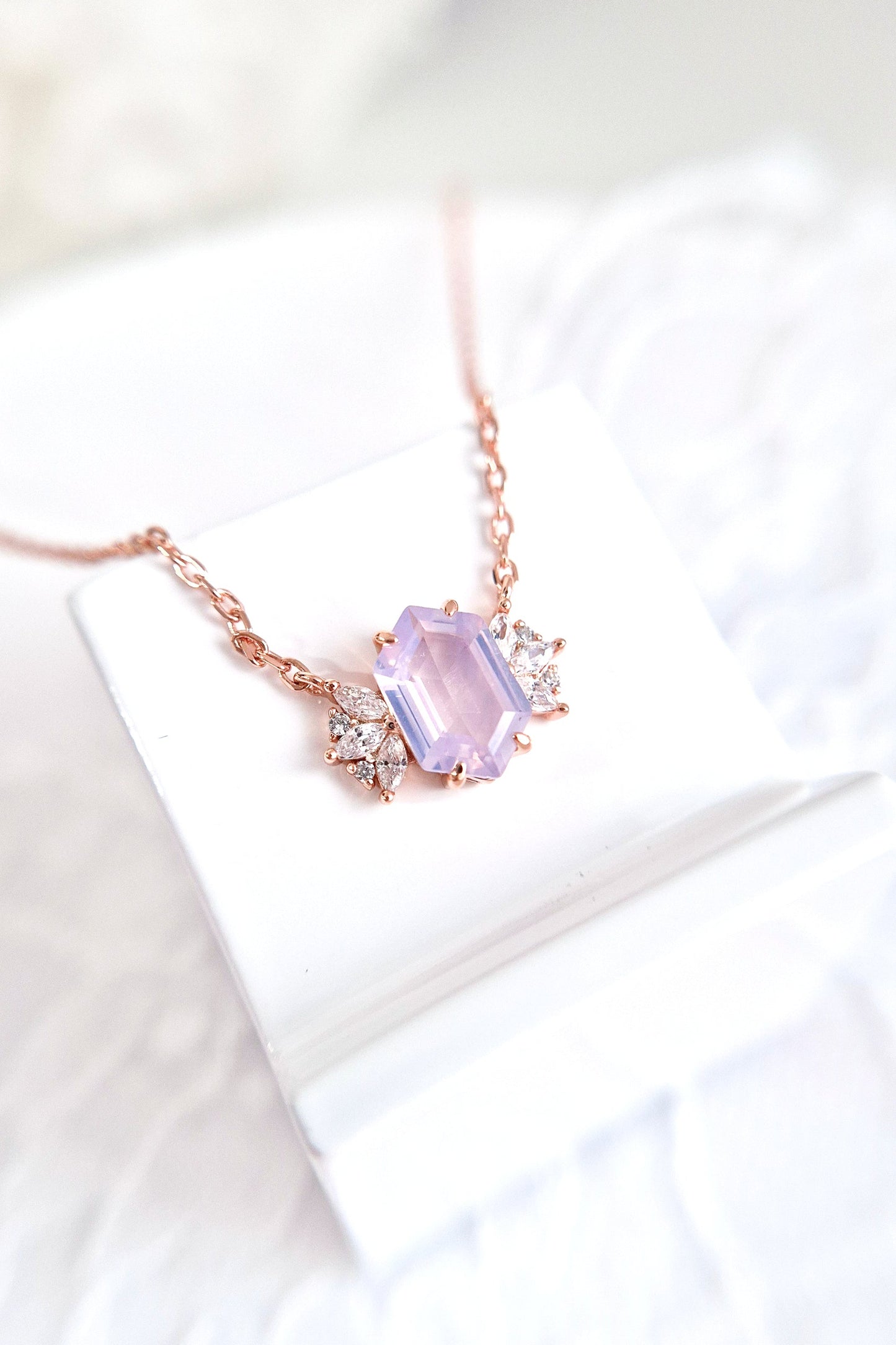 Lavendelquarz Halskette, Lavendel Quarz Kette, Lavender quartz necklace, lavender quartz, Lavendelquarz, Halskette, necklace, Collier en quartz lavande, Collana in quarzo lavanda, Rosegold Halskette, Rose gold necklace, Halskette, rosegold Kette, Collana, collier, pendant necklace, lavender necklace, Lavendel Halskette