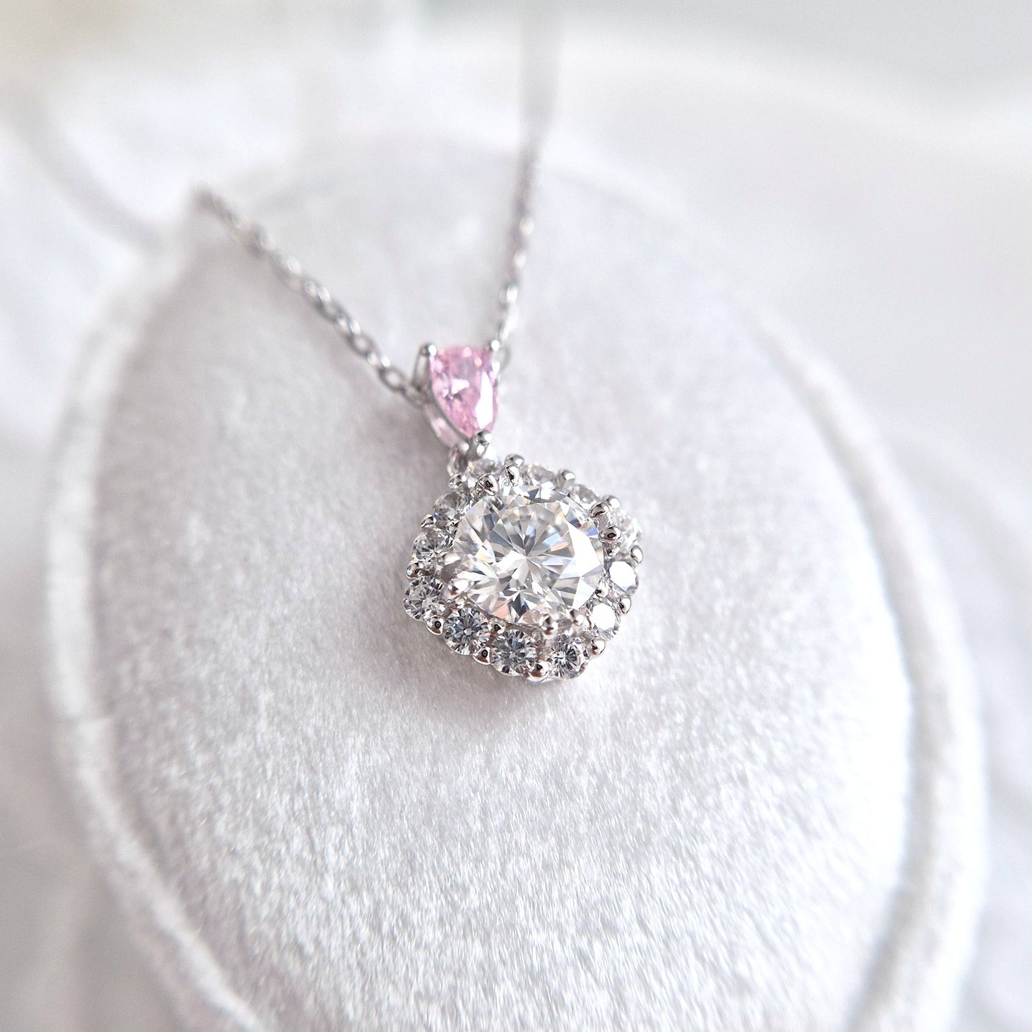 Moissanit Halskette, Moissanite Necklace, Damen Kette, Anhänger Halskette, Damenschmuck, Halskette, Silberkette, 925 Sterling Silber Kette, Necklace, collier, collana, Schmuck, jewelry, jewellery, bijou, bijoux, gioielli, gioiello, 1ct moissanite pendant, Anniversary gift for her