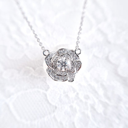 Moissanite pendant necklace rose flower, Moissanit Kette, Halskette, Collier moissanite