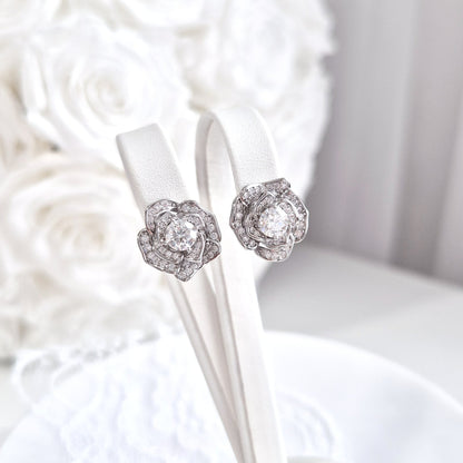 Moissanite stud earrings, Moissanit Ohrstecker, Ohrringe, boucles doreilles, clous, orecchini