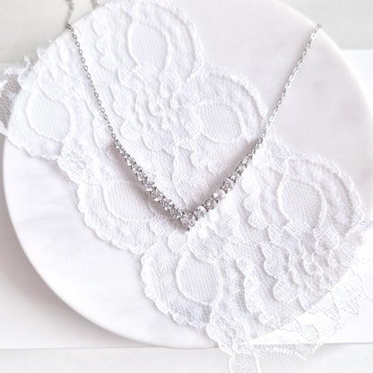 Necklace V-shaped, Halskette V-Form, Silber Kette, silver pendant necklace