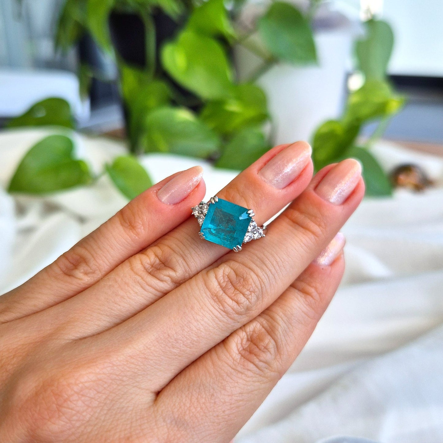 Paraiba Tourmaline Ring, Paraiba Ring,  Paraiba Turmalin Ring, Bague Paraiba, Anello Paraiba, Paraiba, Paraiba Turmalin, Paraiba Tourmaline, Turmalin Ring, blauer Turmalin, Ring, Bague, Anello, Silber Ring, silver ring, Edelstein Ring Paraiba, Edelstein Ring, gemstone ring, blue ring, turquoise ring, Schmuck, Jewelry, bijou, gioielli, Damenring, Fingerring