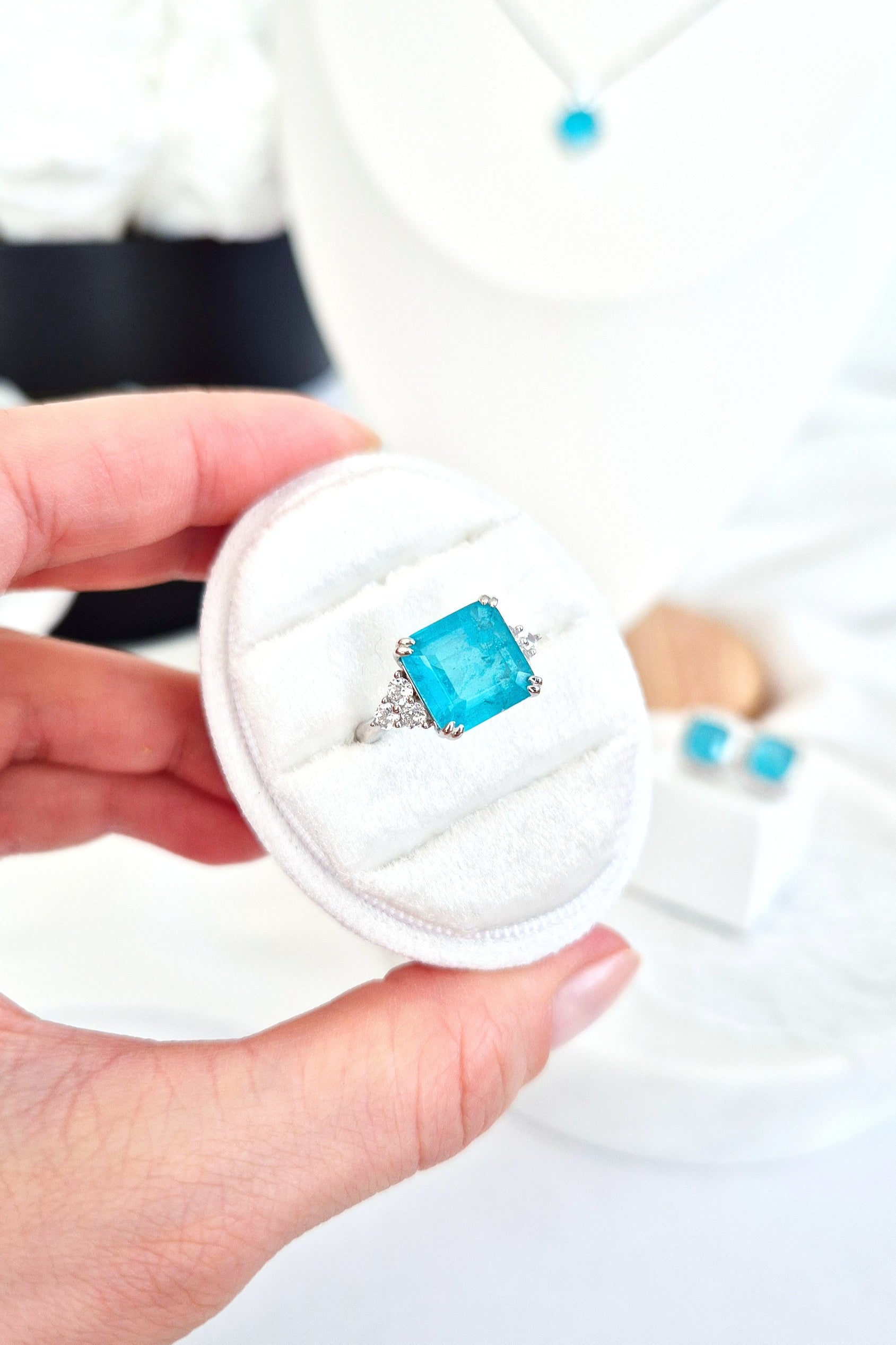 Paraiba Ring, Paraiba Tourmaline Ring, Paraiba Turmalin Ring, Bague Paraiba, Anello Paraiba, Paraiba, Paraiba Turmalin, Paraiba Tourmaline, Turmalin Ring, blauer Turmalin, Ring, Bague, Anello, Silber Ring, silver ring, Edelstein Ring Paraiba, Edelstein Ring, gemstone ring, blue ring, turquoise ring