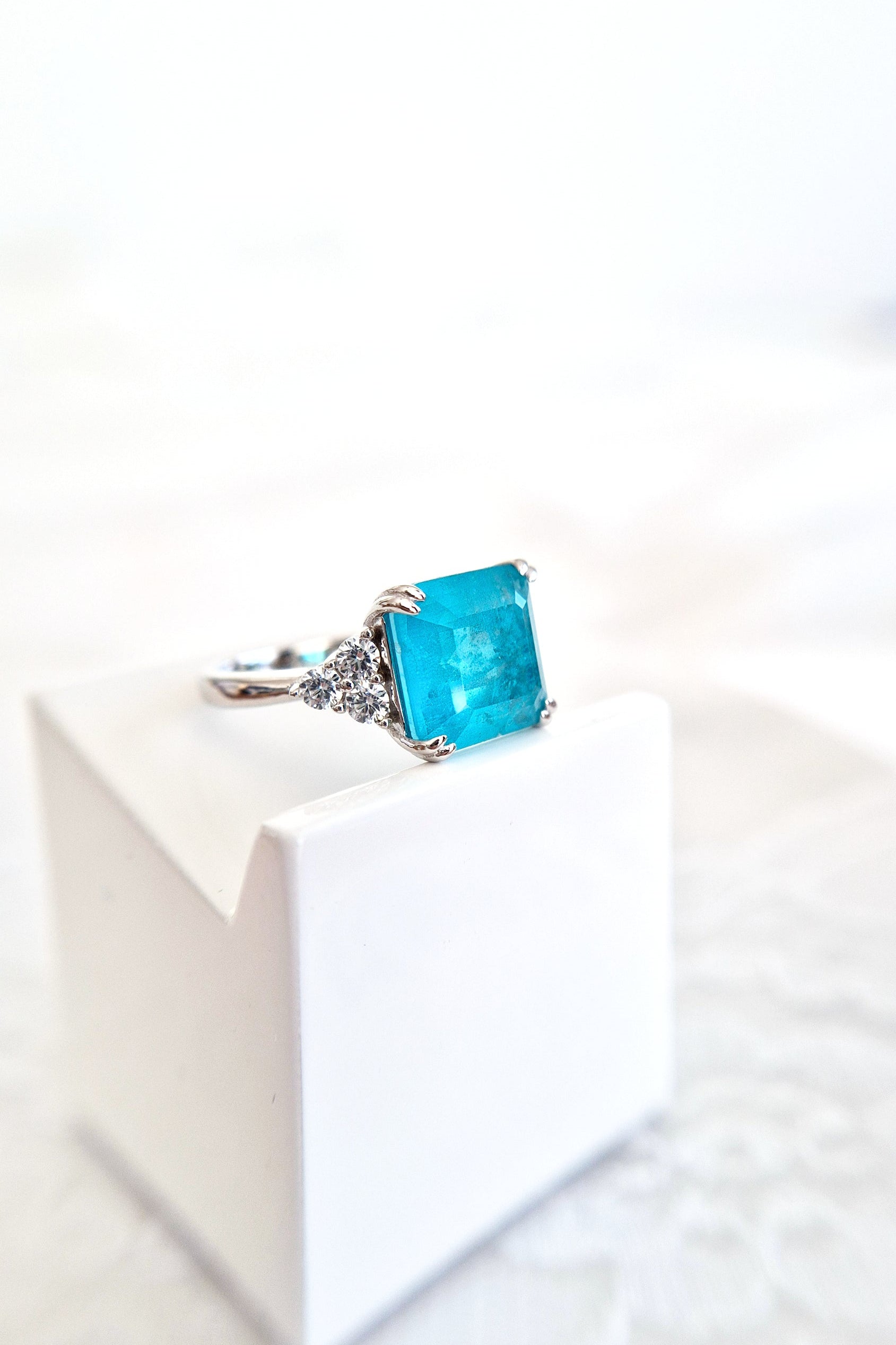 Paraiba Ring, Paraiba Tourmaline Ring, Paraiba Turmalin Ring, Bague Paraiba, Anello Paraiba, Paraiba, Paraiba Turmalin, Paraiba Tourmaline, Turmalin Ring, blauer Turmalin, Ring, Bague, Anello, Silber Ring, silver ring, Edelstein Ring Paraiba, Edelstein Ring, gemstone ring, blue ring, turquoise ring