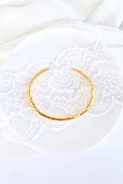Pave Armreif, Pave bangel, bracelet pave, bracciale pave, gold bangle, claw bangle, gold armreif, goldener armreif, Krallen Armreif, bracelet dore, bracciale dorato, elegant bangle, eleganter armreif, Armreif, Bangle, bracelet, bracciale, bracelet